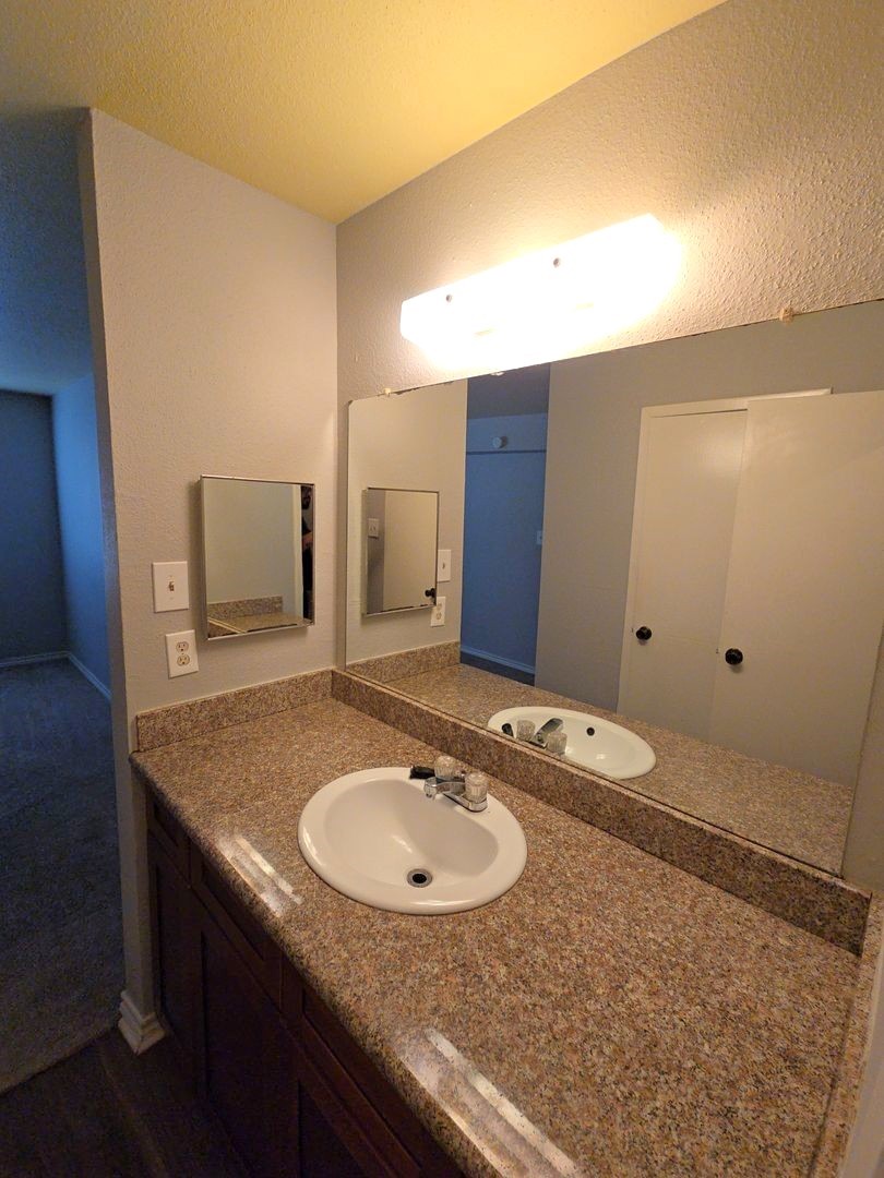 12634 Ashford Meadow Drive C Property Photo 12