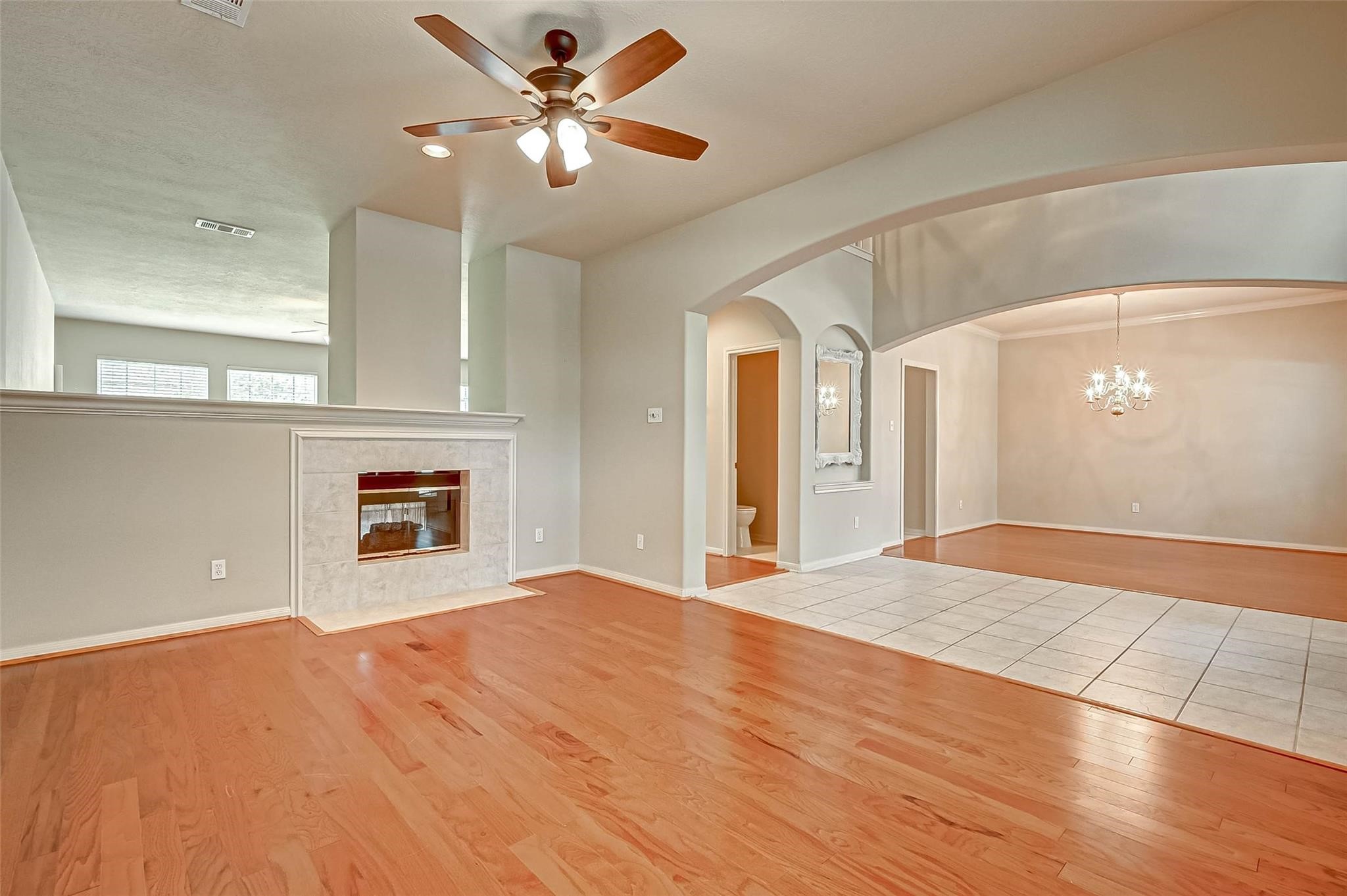 12419 Shadycrest Drive Property Photo 10