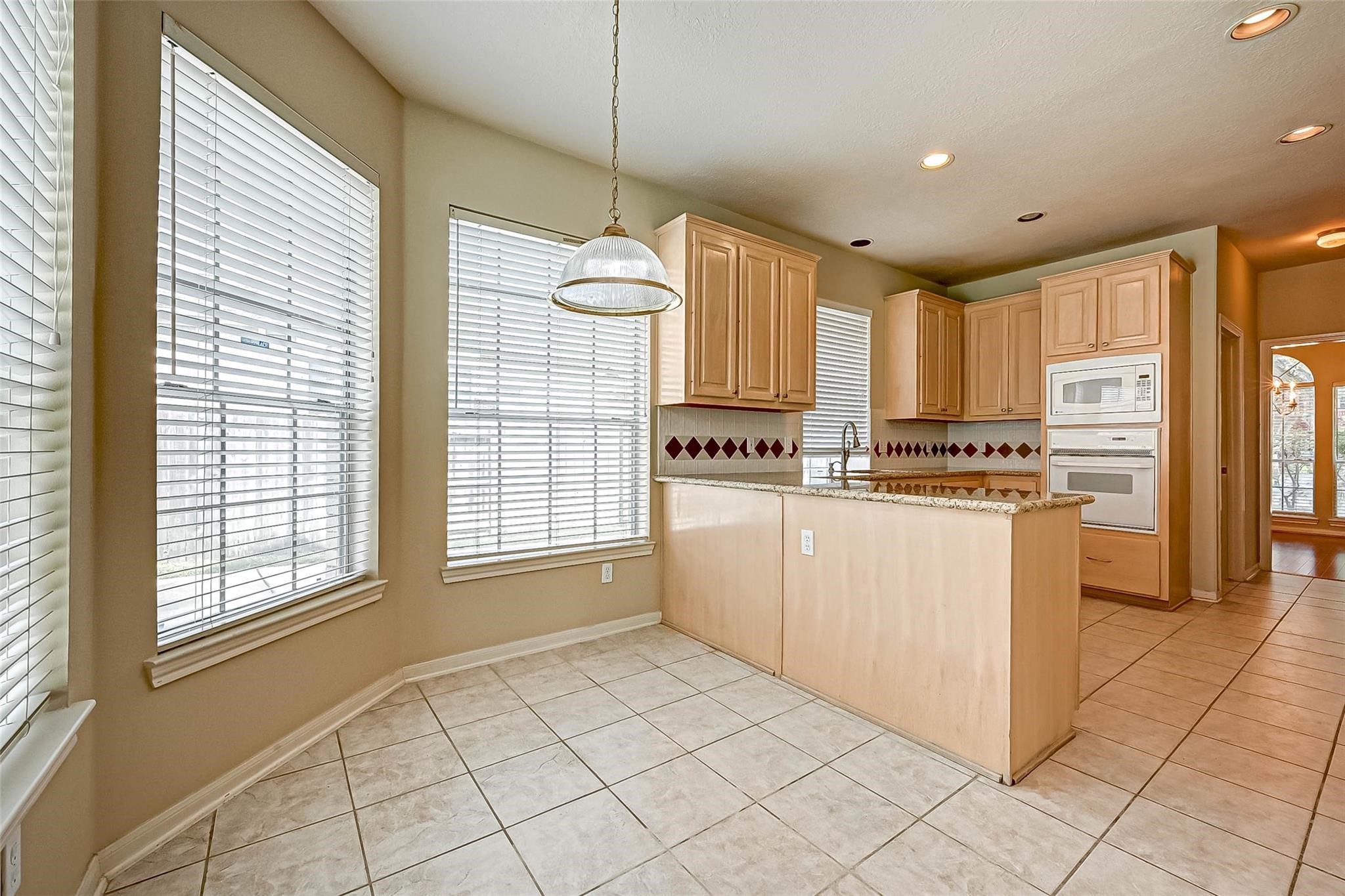 12419 Shadycrest Drive Property Photo 19