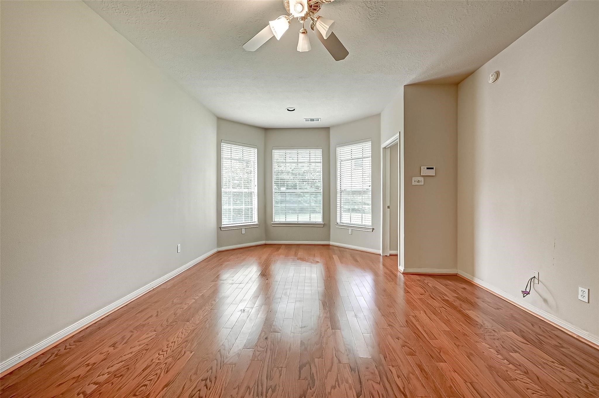 12419 Shadycrest Drive Property Photo 32