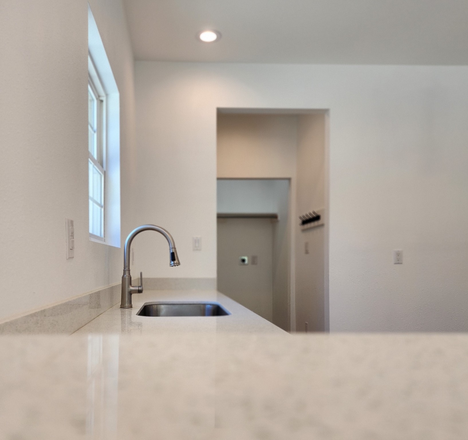 429 N Zavalla Street Property Photo 17