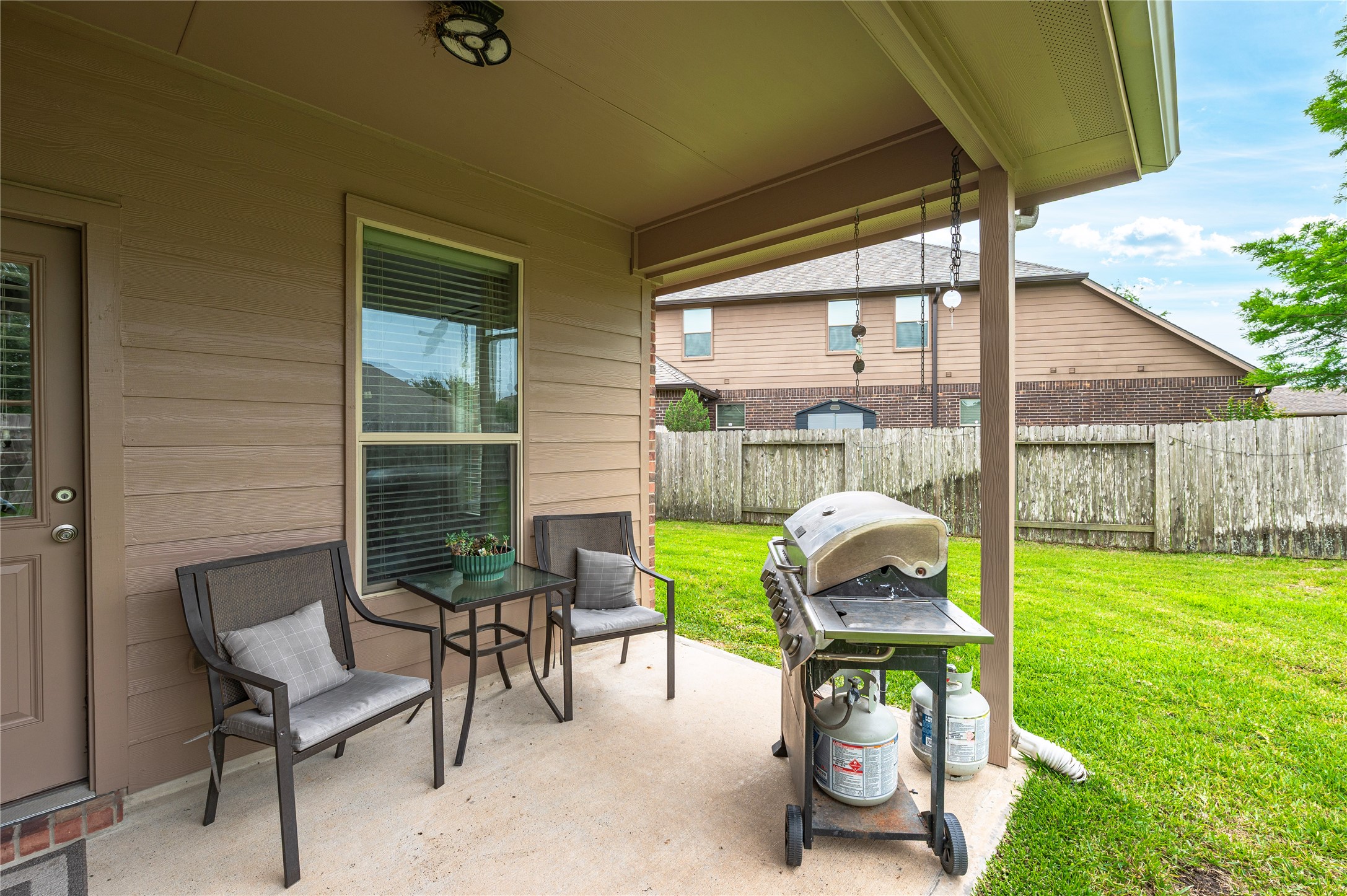 17107 Bedford Peak Court Property Photo 8