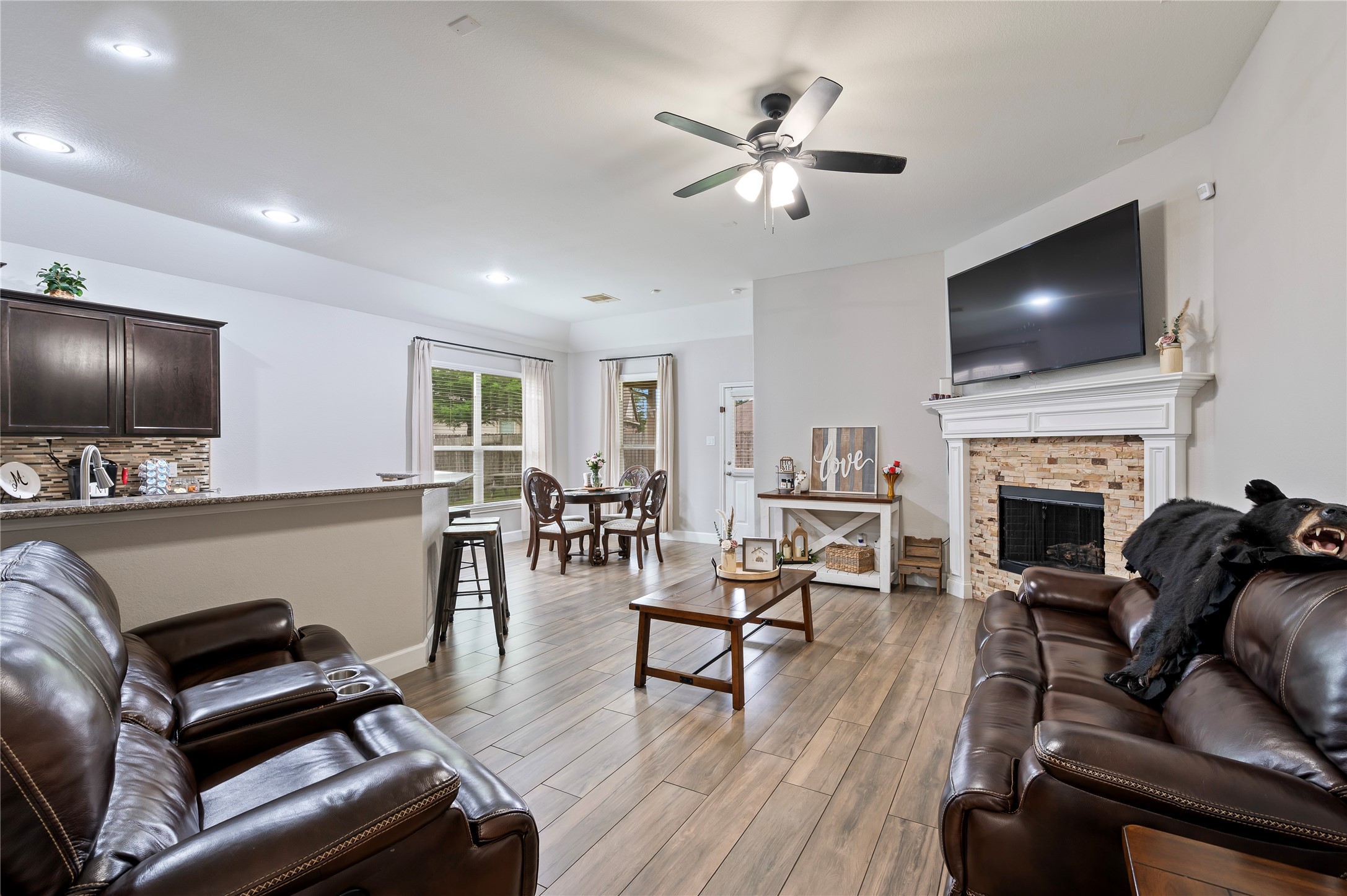 17107 Bedford Peak Court Property Photo 15