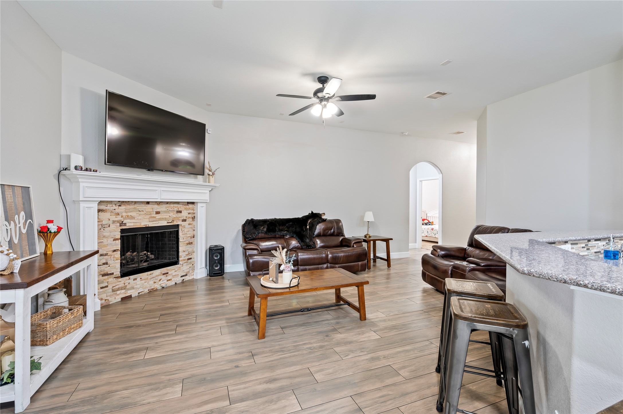 17107 Bedford Peak Court Property Photo 16