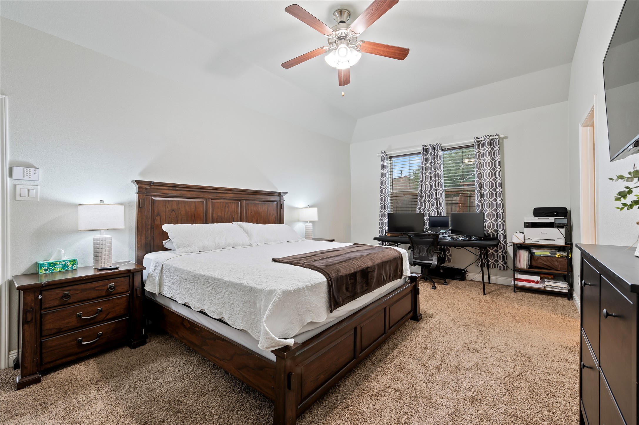17107 Bedford Peak Court Property Photo 28