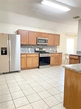 18235 Sorrell Oaks Lane Property Photo 7