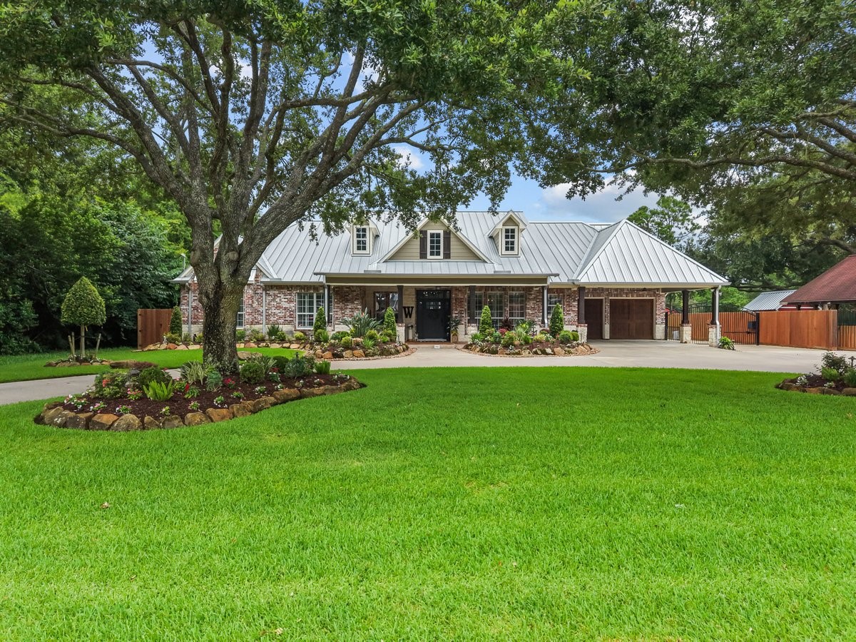 2713 Luella Avenue Property Photo 3