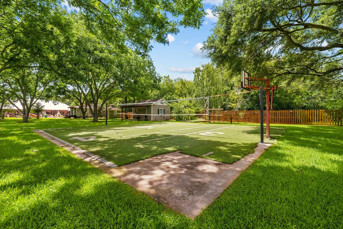 2713 Luella Avenue Property Photo 47