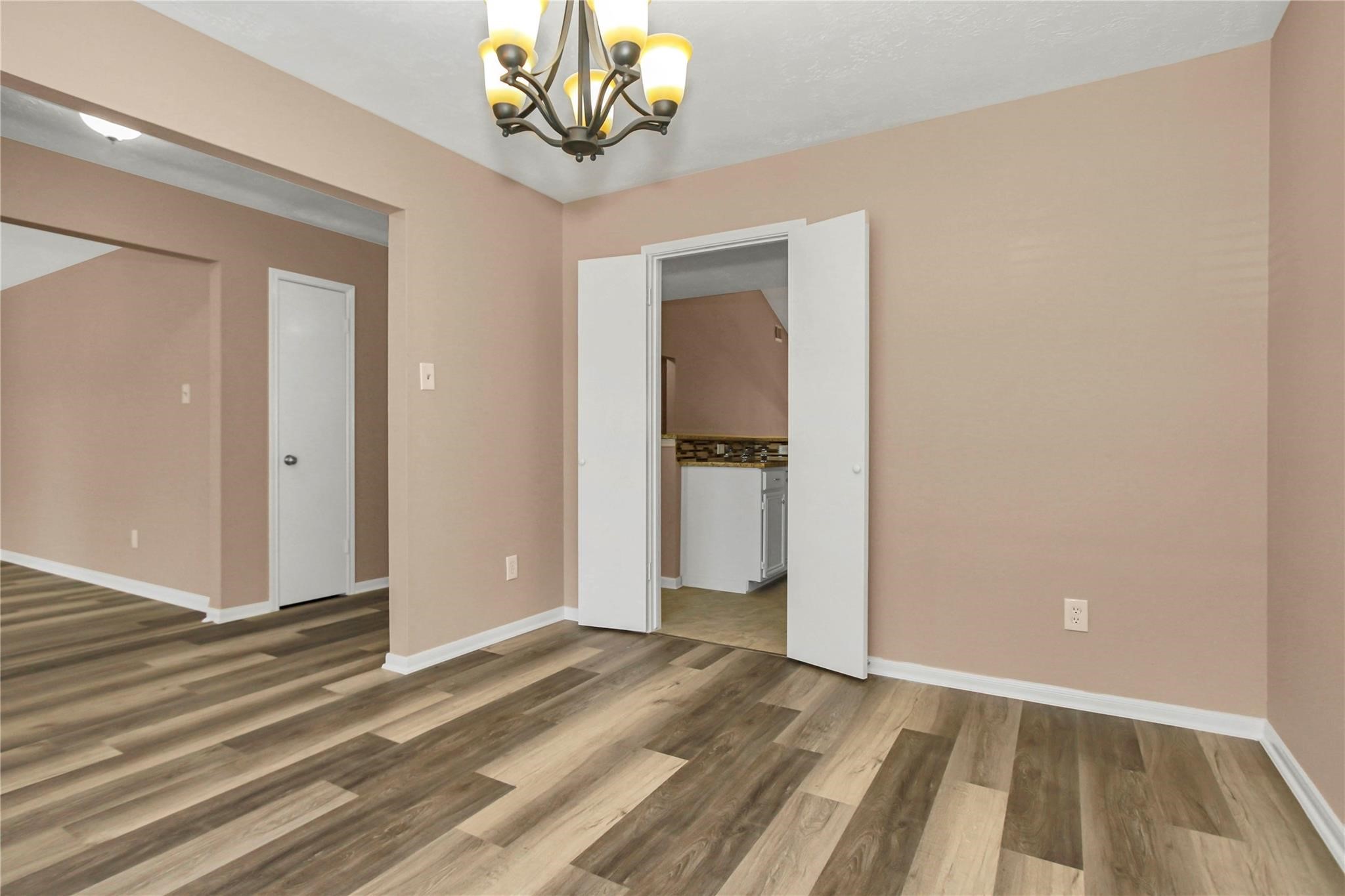 8235 Alabaster Drive Property Photo 10