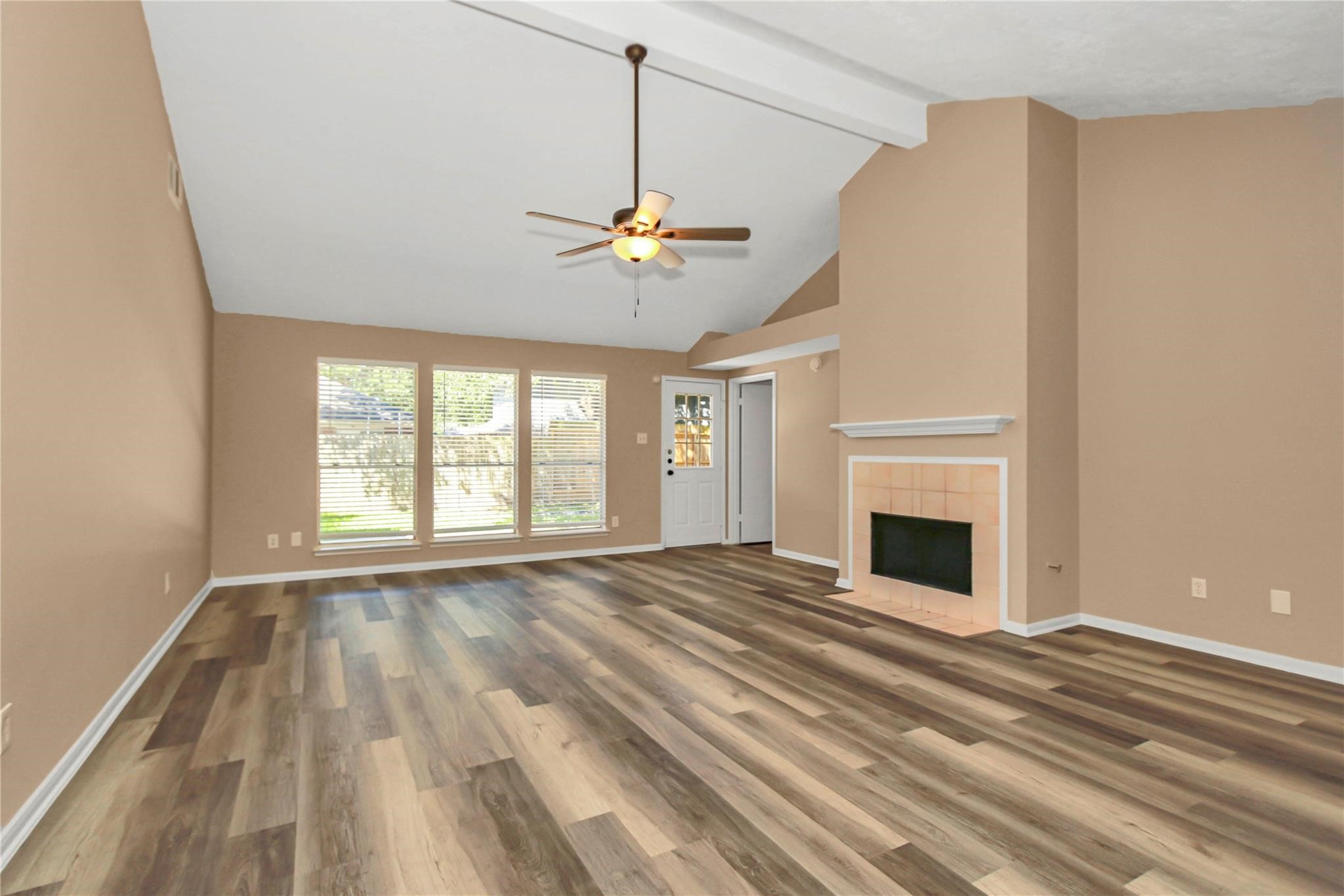 8235 Alabaster Drive Property Photo 21