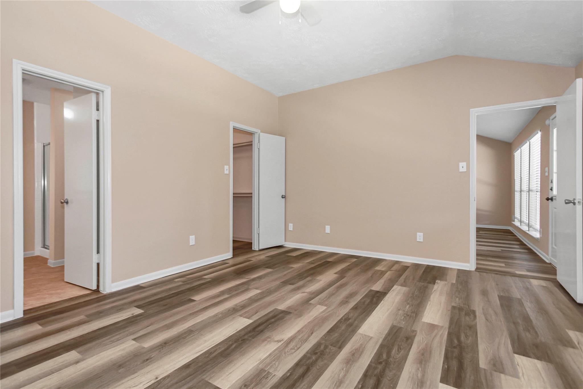 8235 Alabaster Drive Property Photo 25