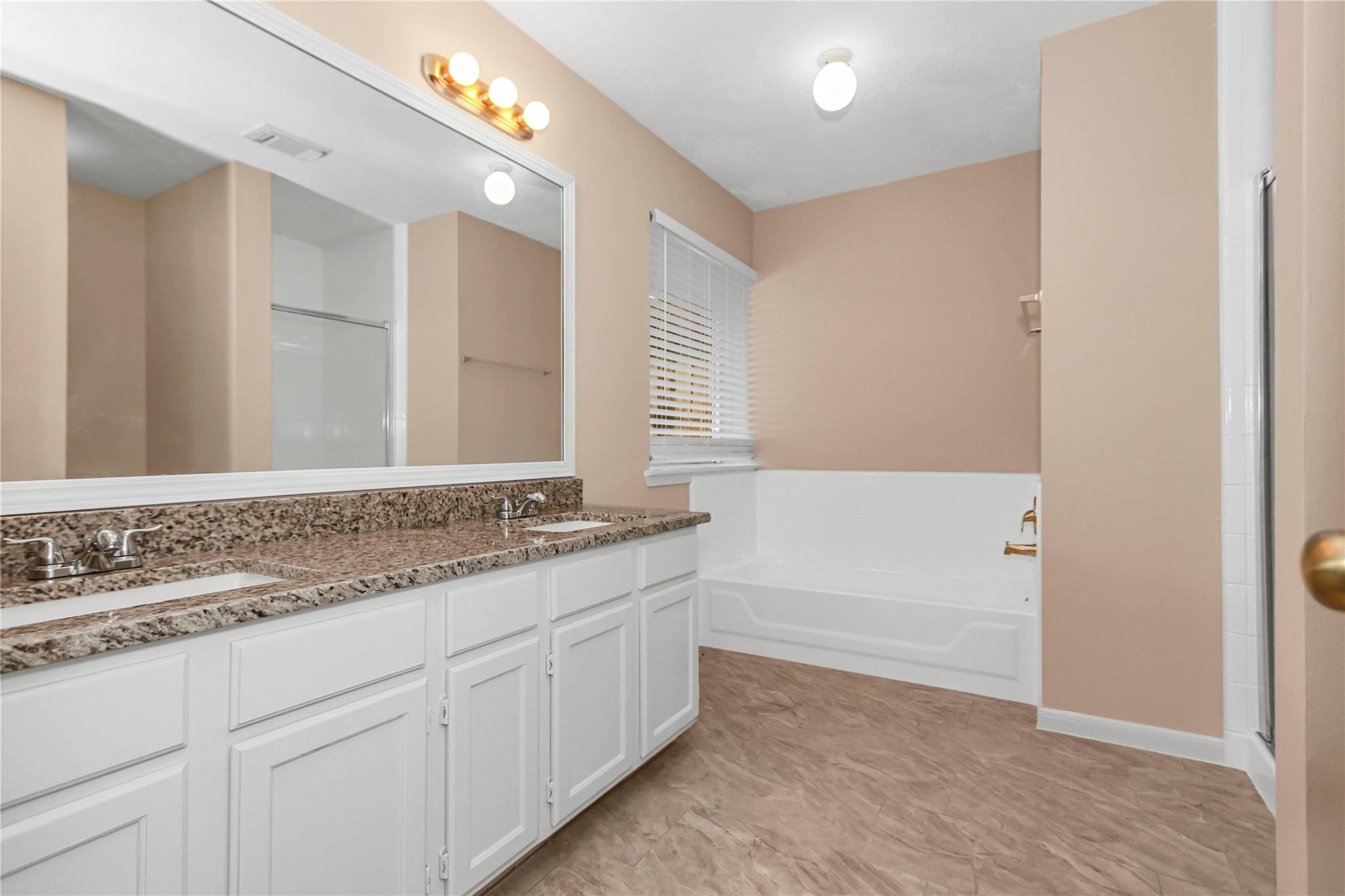 8235 Alabaster Drive Property Photo 28