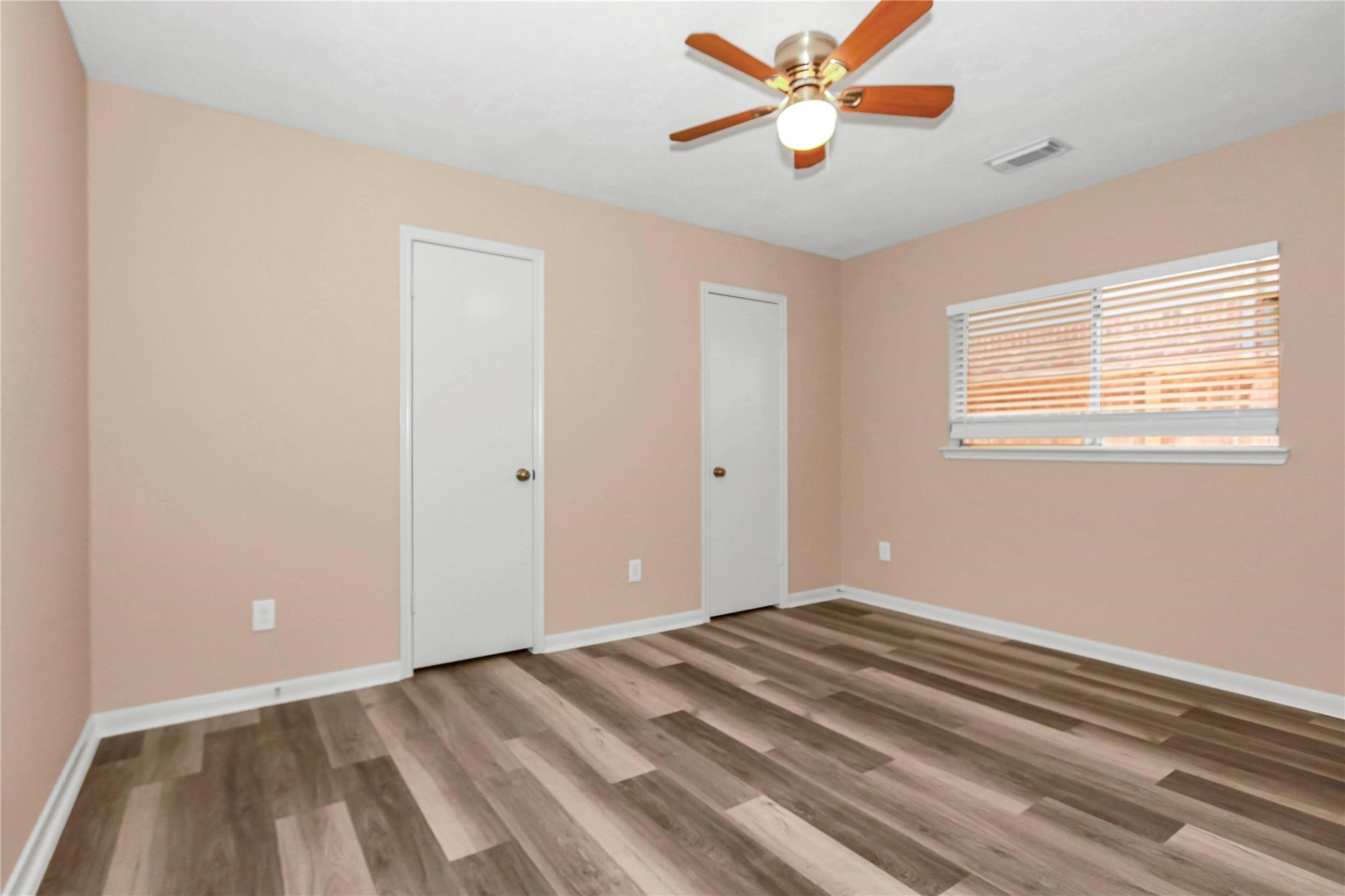 8235 Alabaster Drive Property Photo 32