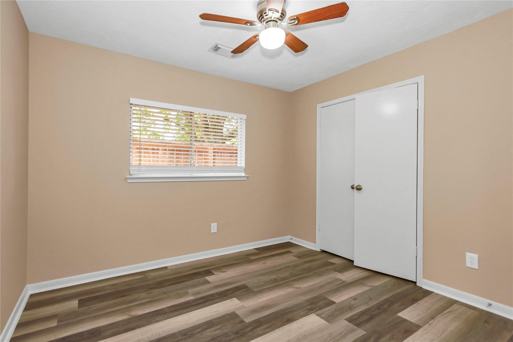 8235 Alabaster Drive Property Photo 35