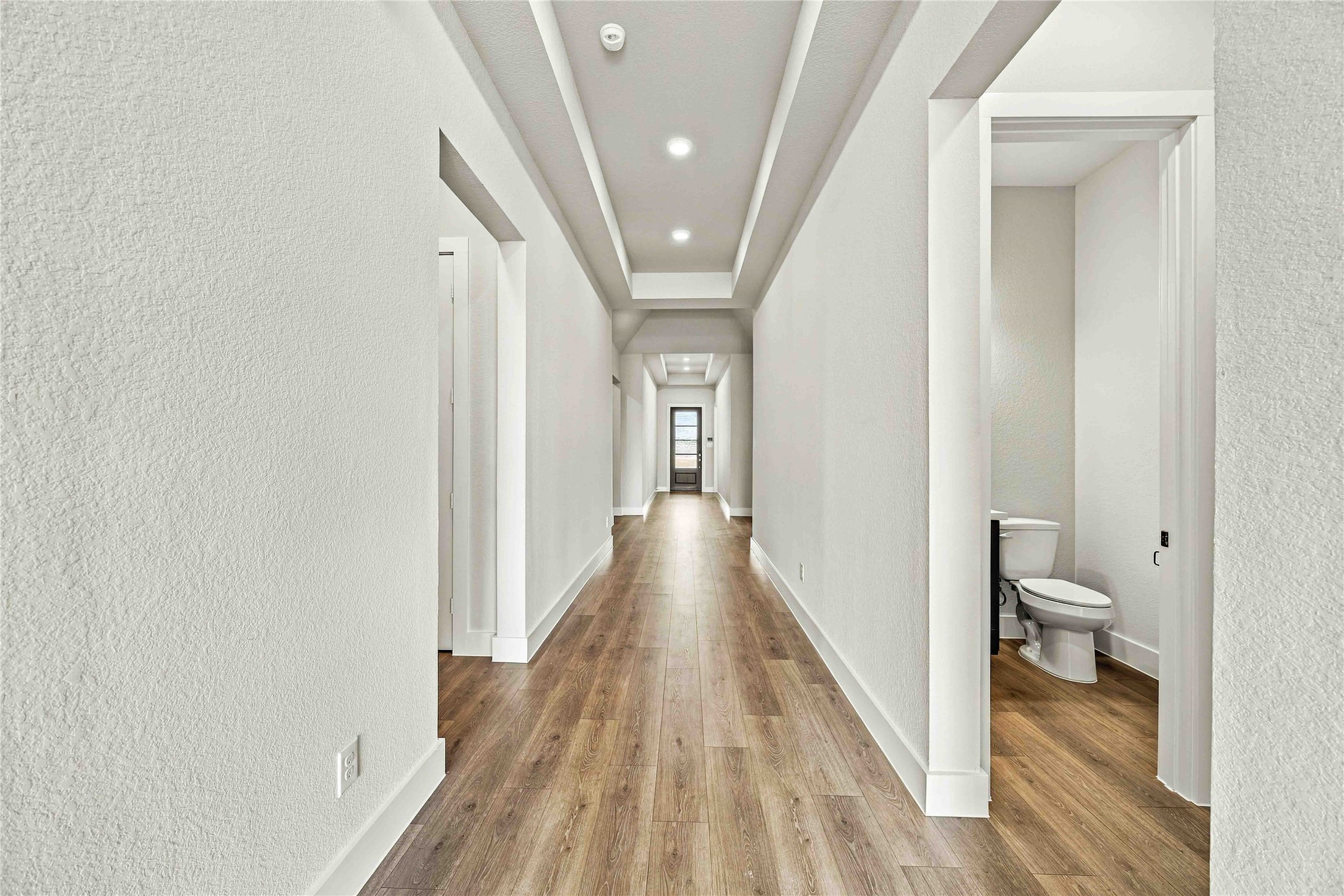 11303 Southwood Drive Property Photo 4