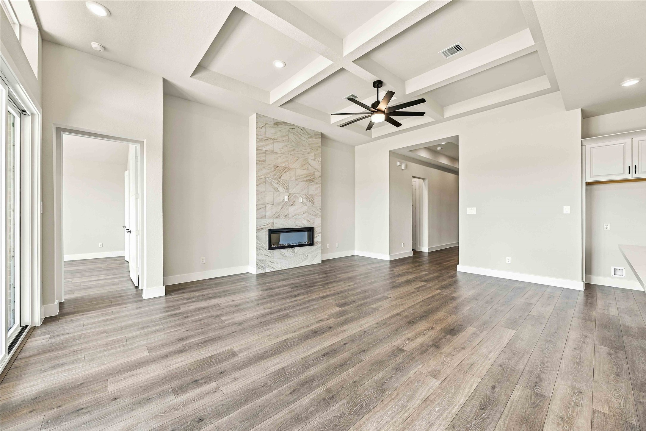 11303 Southwood Drive Property Photo 6