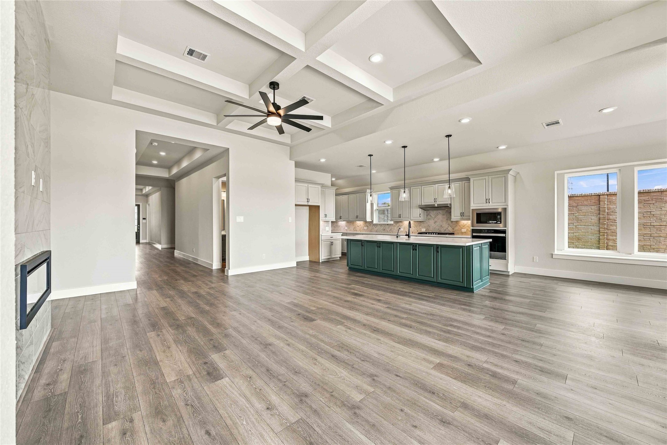 11303 Southwood Drive Property Photo 8