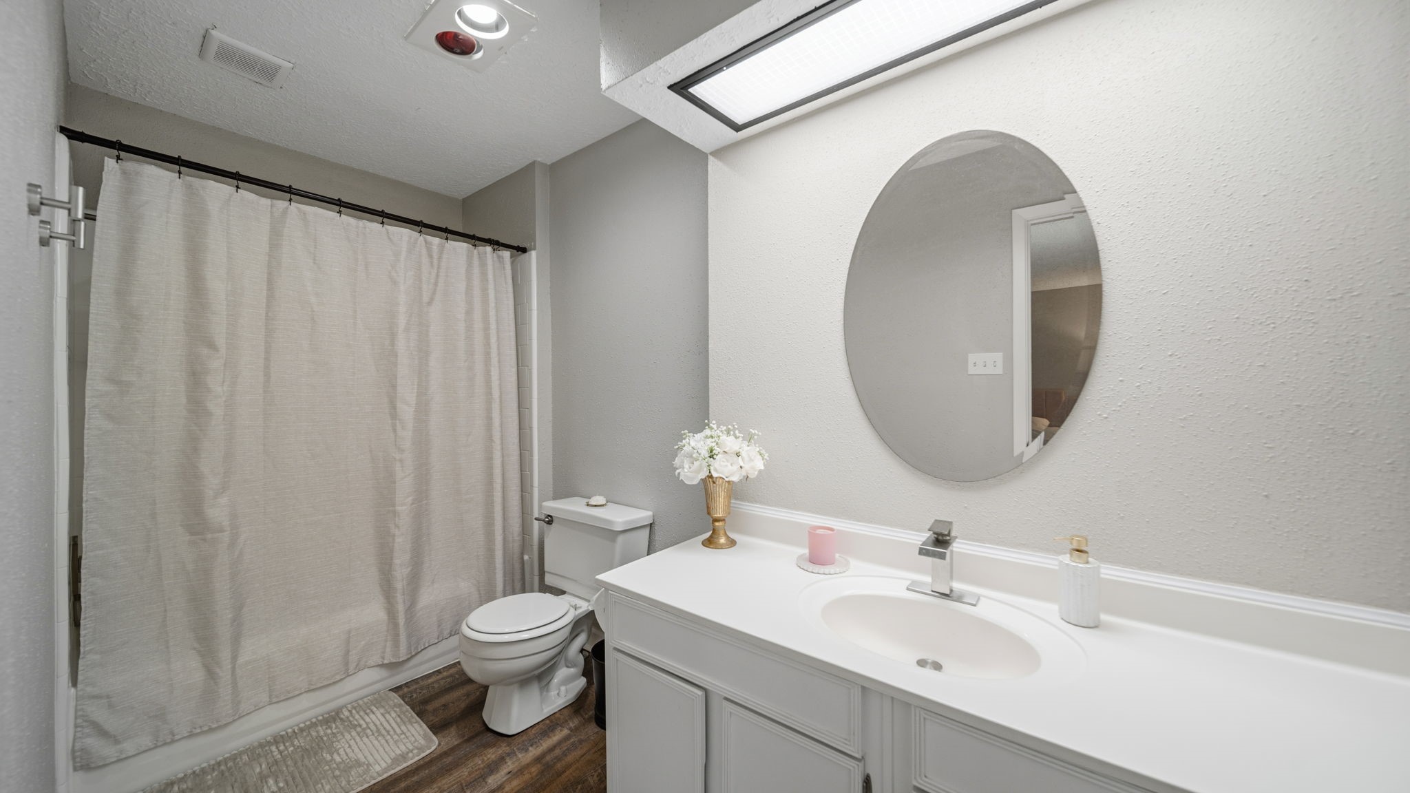 3936 Laura Leigh Drive Property Photo 6