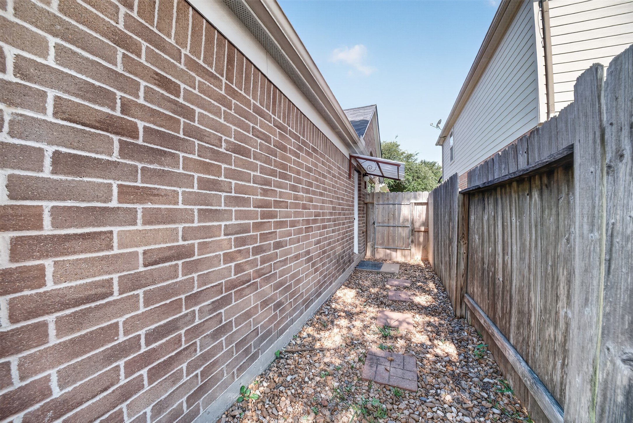 15506 Fir Woods Lane Property Photo 23