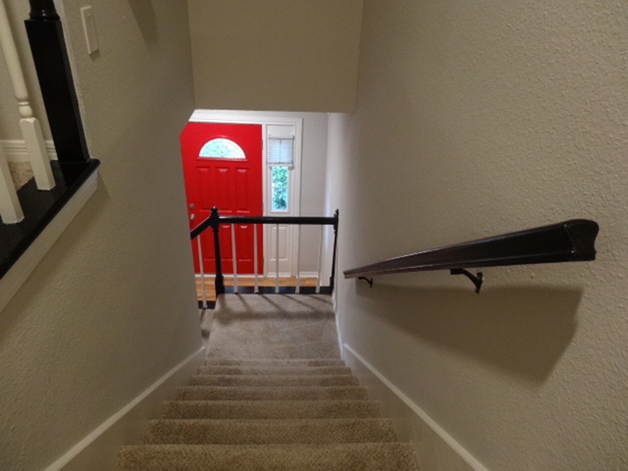 864 Augusta Drive 208 Property Photo 1
