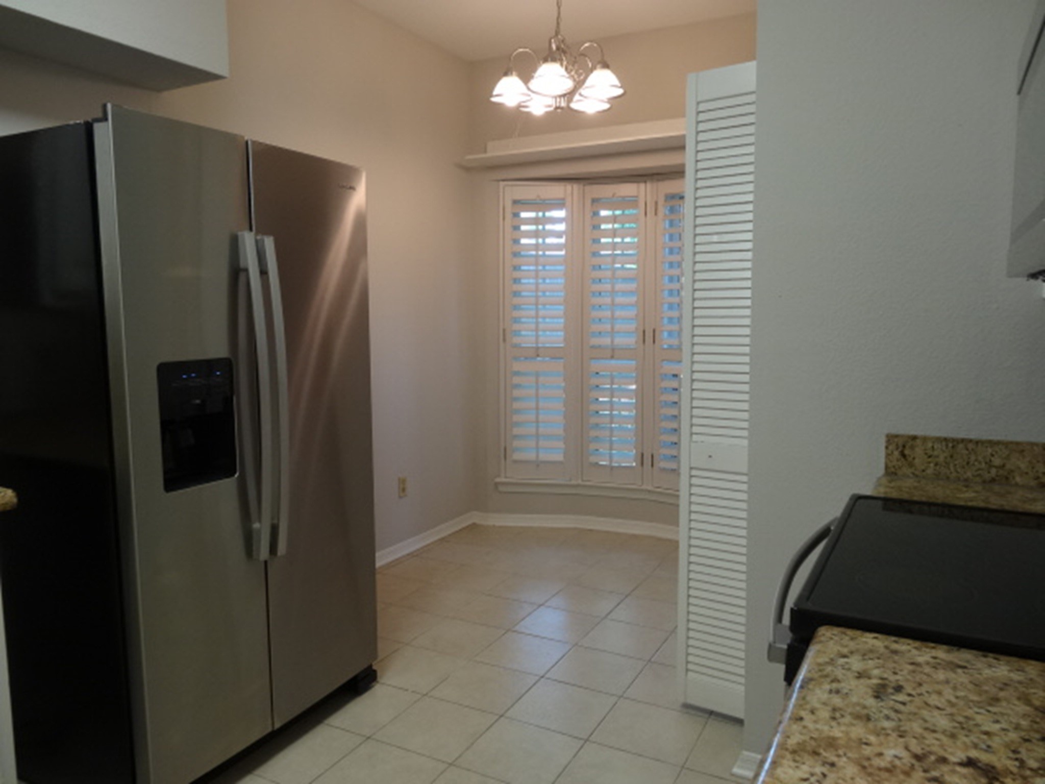 864 Augusta Drive 208 Property Photo 8