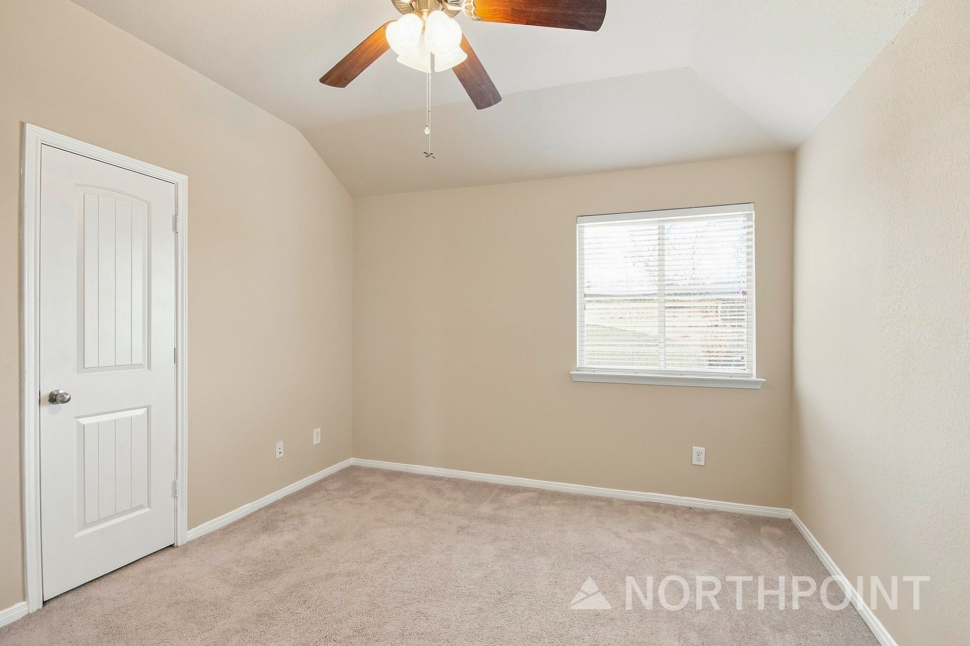 22488 Toronado Ridge Lane Property Photo 10