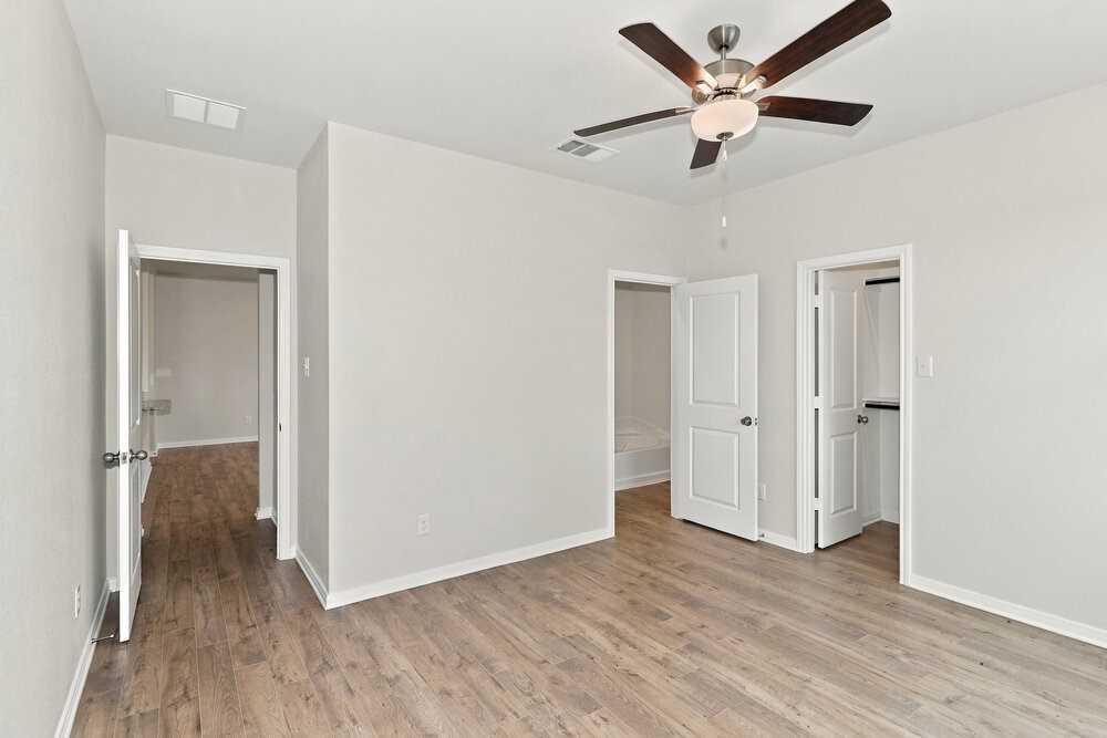 7650 Tipton Meadow Way Property Photo 10