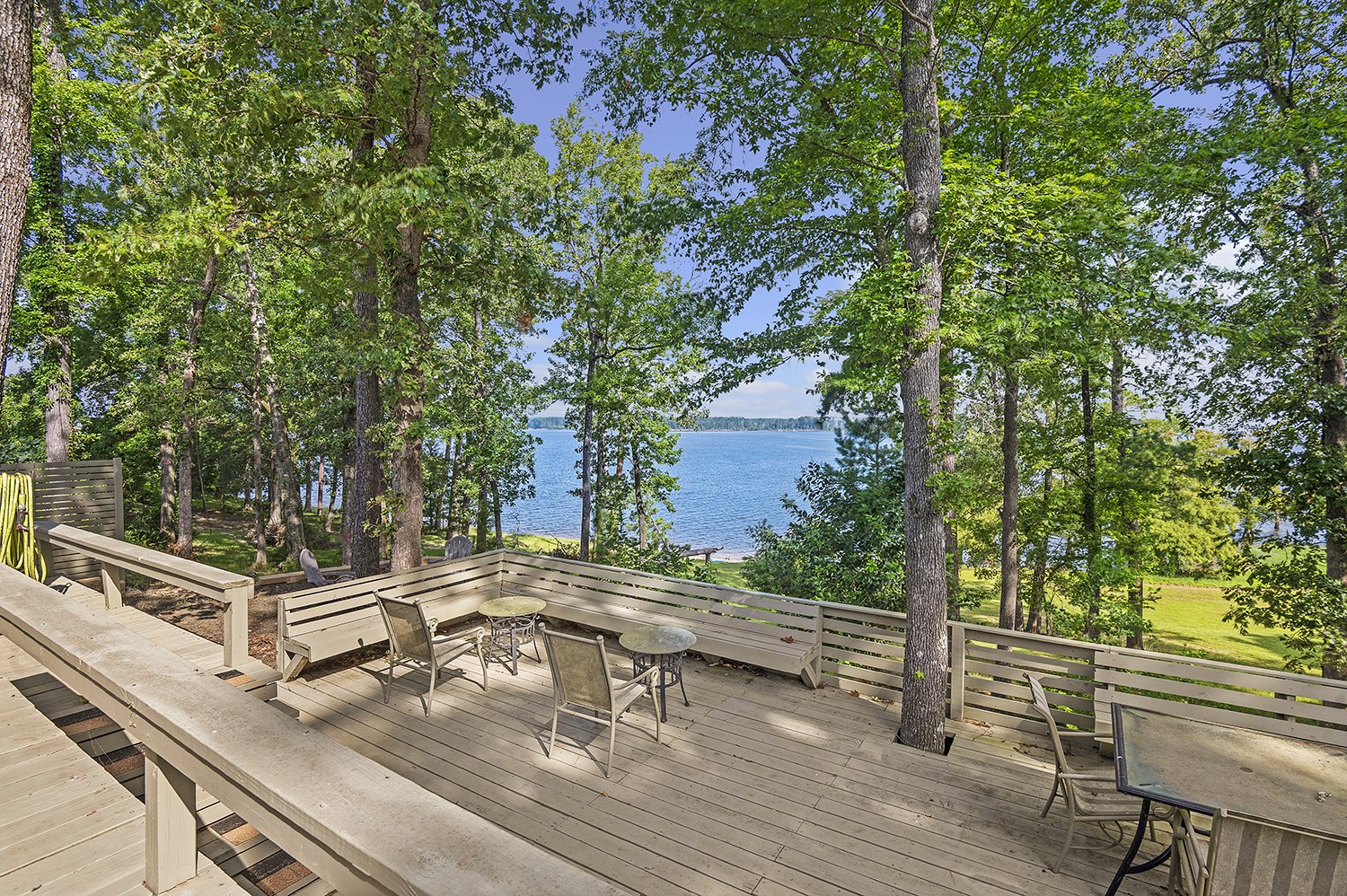 1190 Cr 371 Property Photo 1