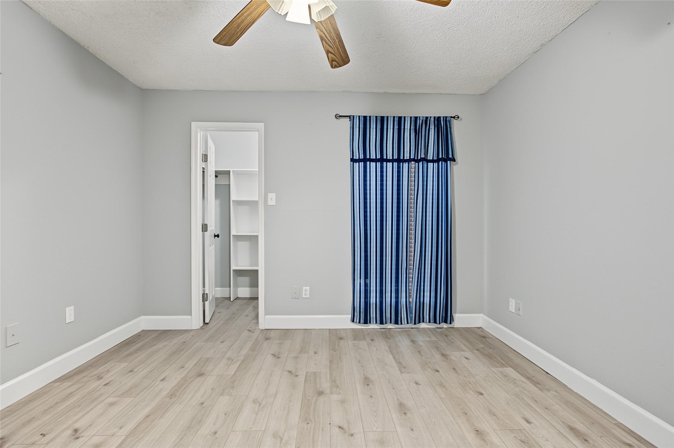 10001 Westpark Drive 69 Property Photo 12
