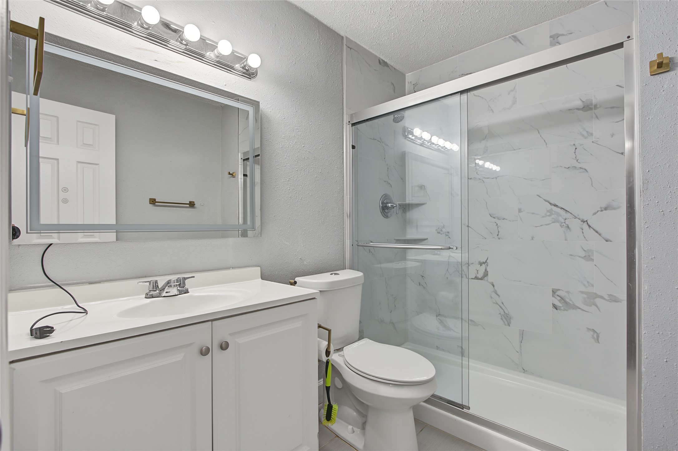10001 Westpark Drive 69 Property Photo 13