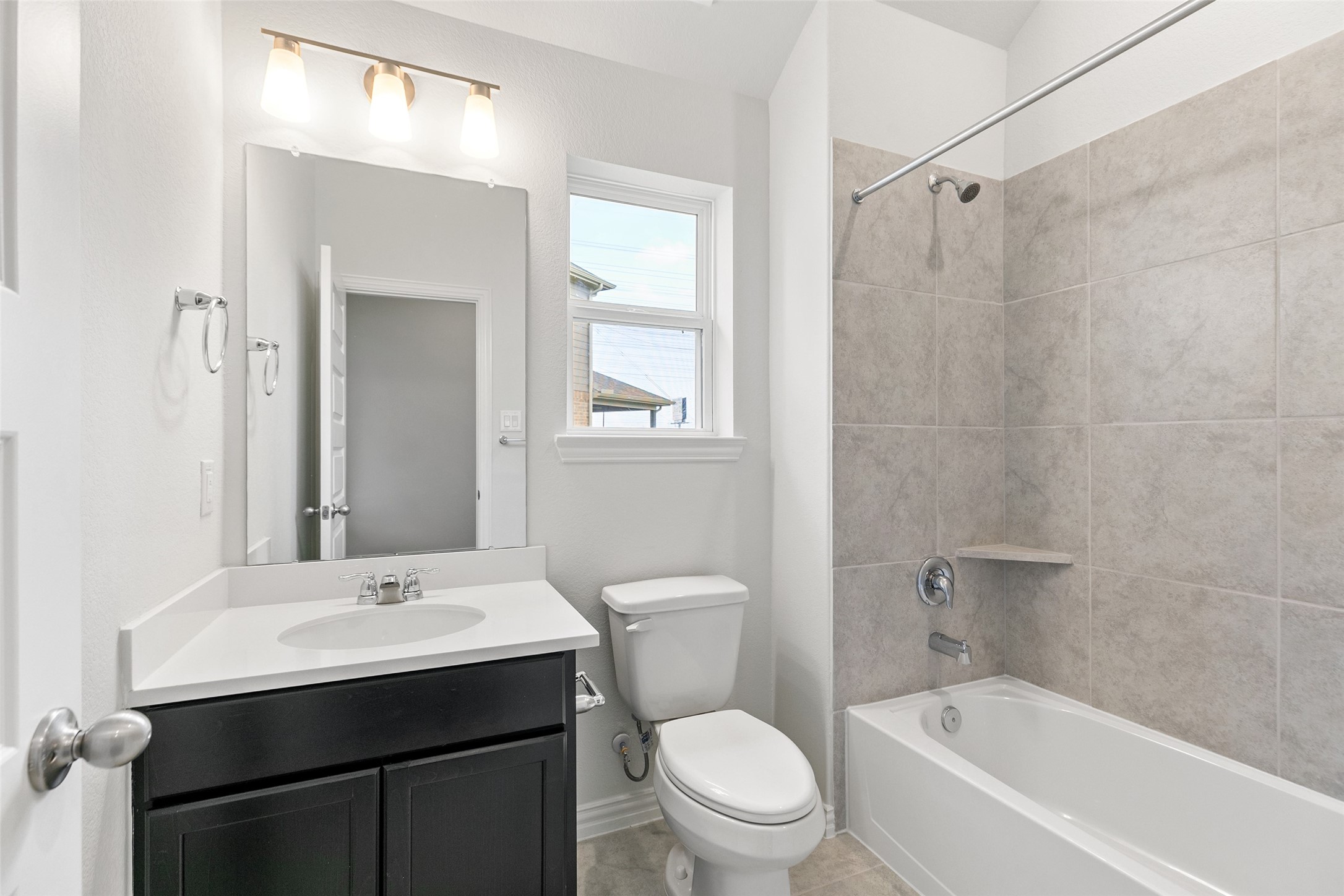 406 Stream Bend Way Property Photo 5