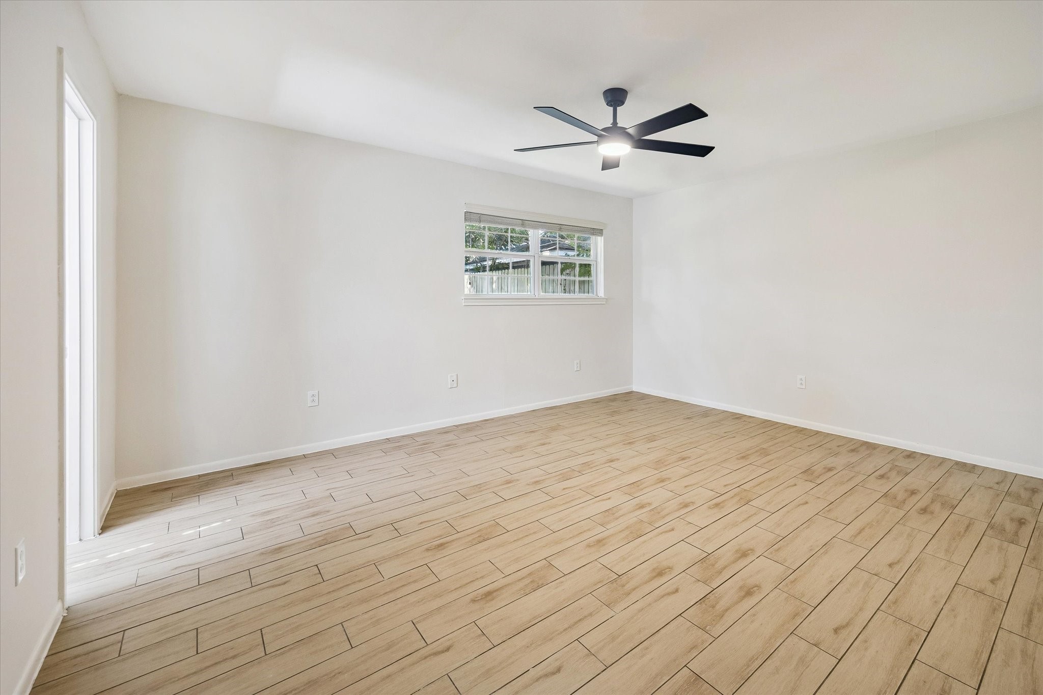 5942 Portal Drive Property Photo 13