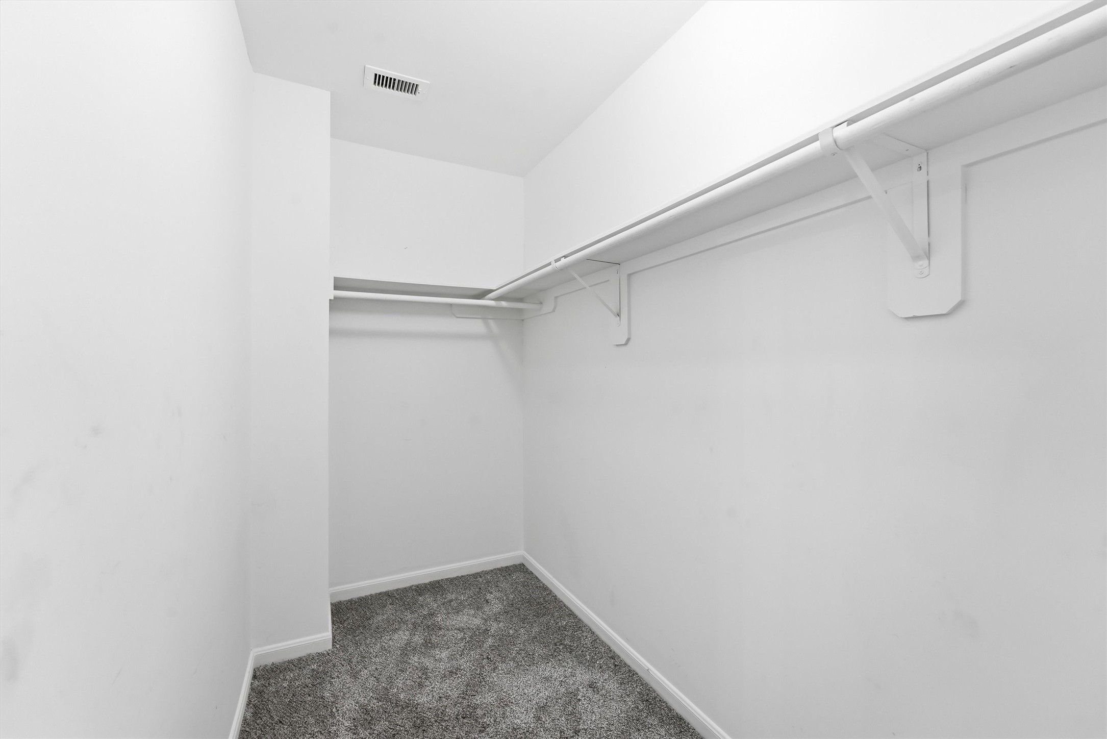 5507 Opal Cove Court Property Photo 24