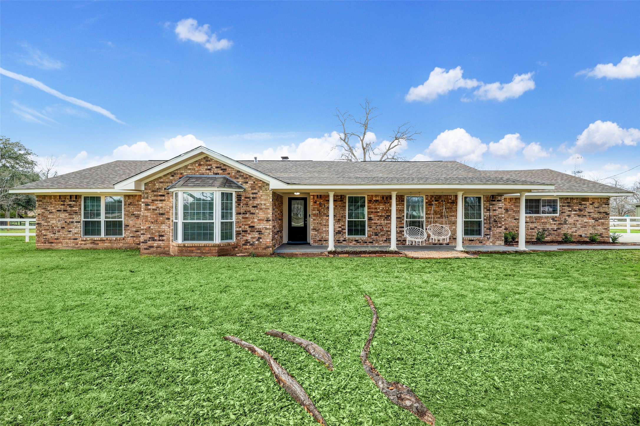 2015 Shadow Ln Lane Property Photo 1