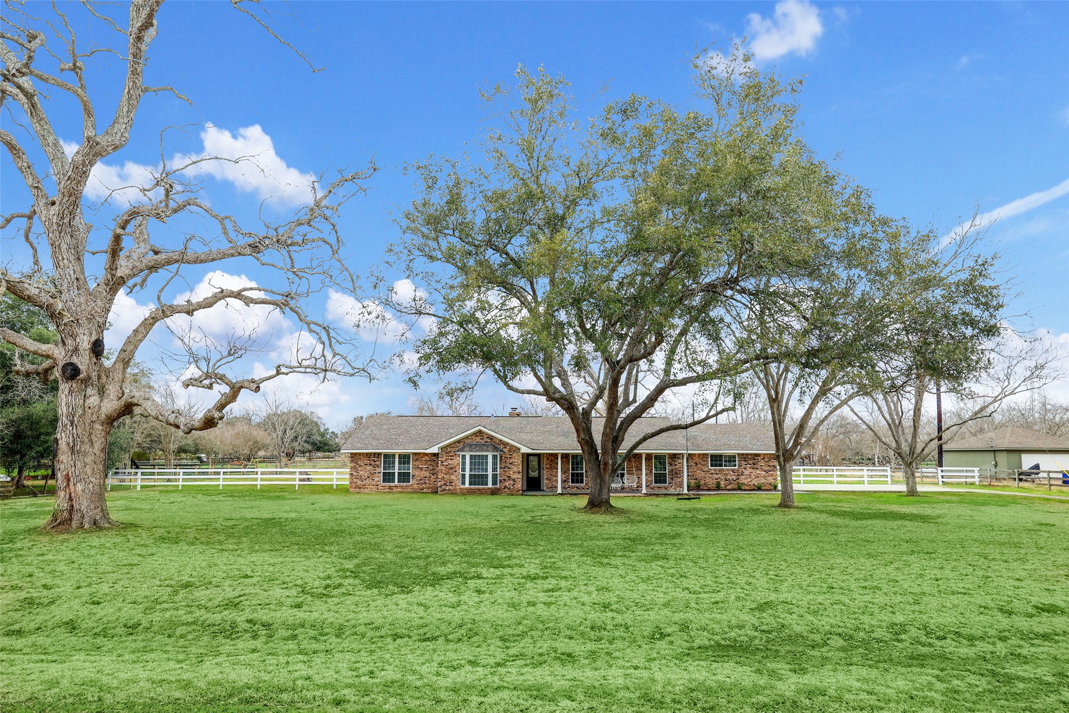 2015 Shadow Ln Lane Property Photo 2