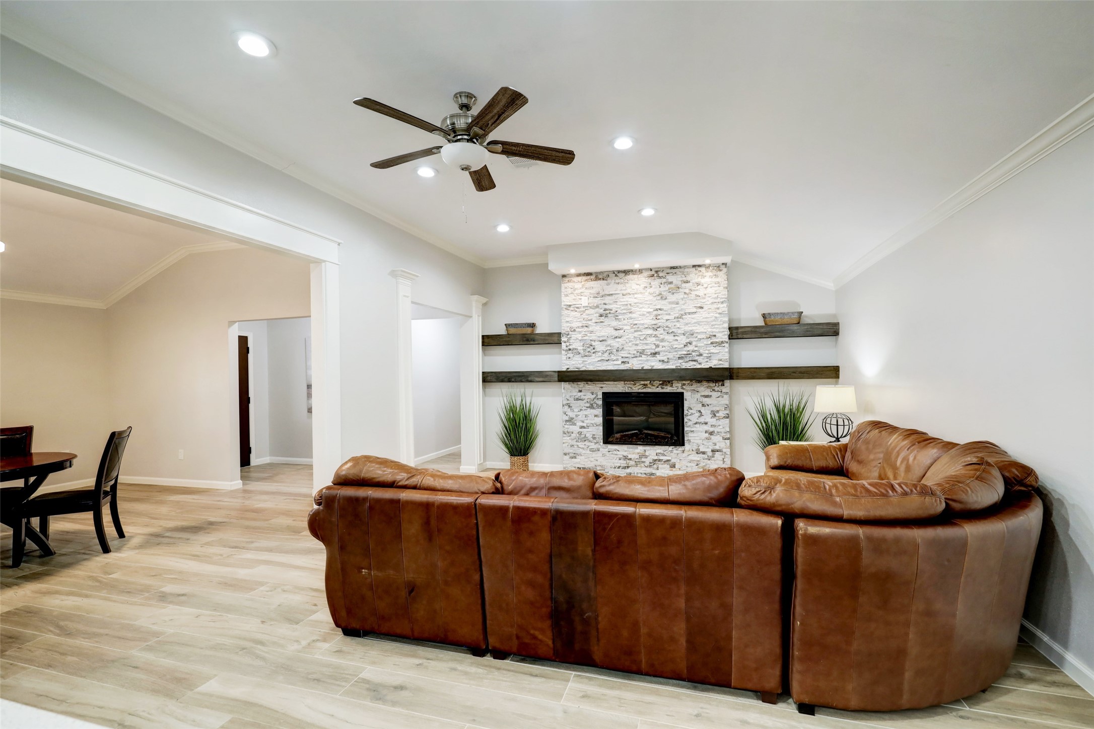 2015 Shadow Ln Lane Property Photo 17