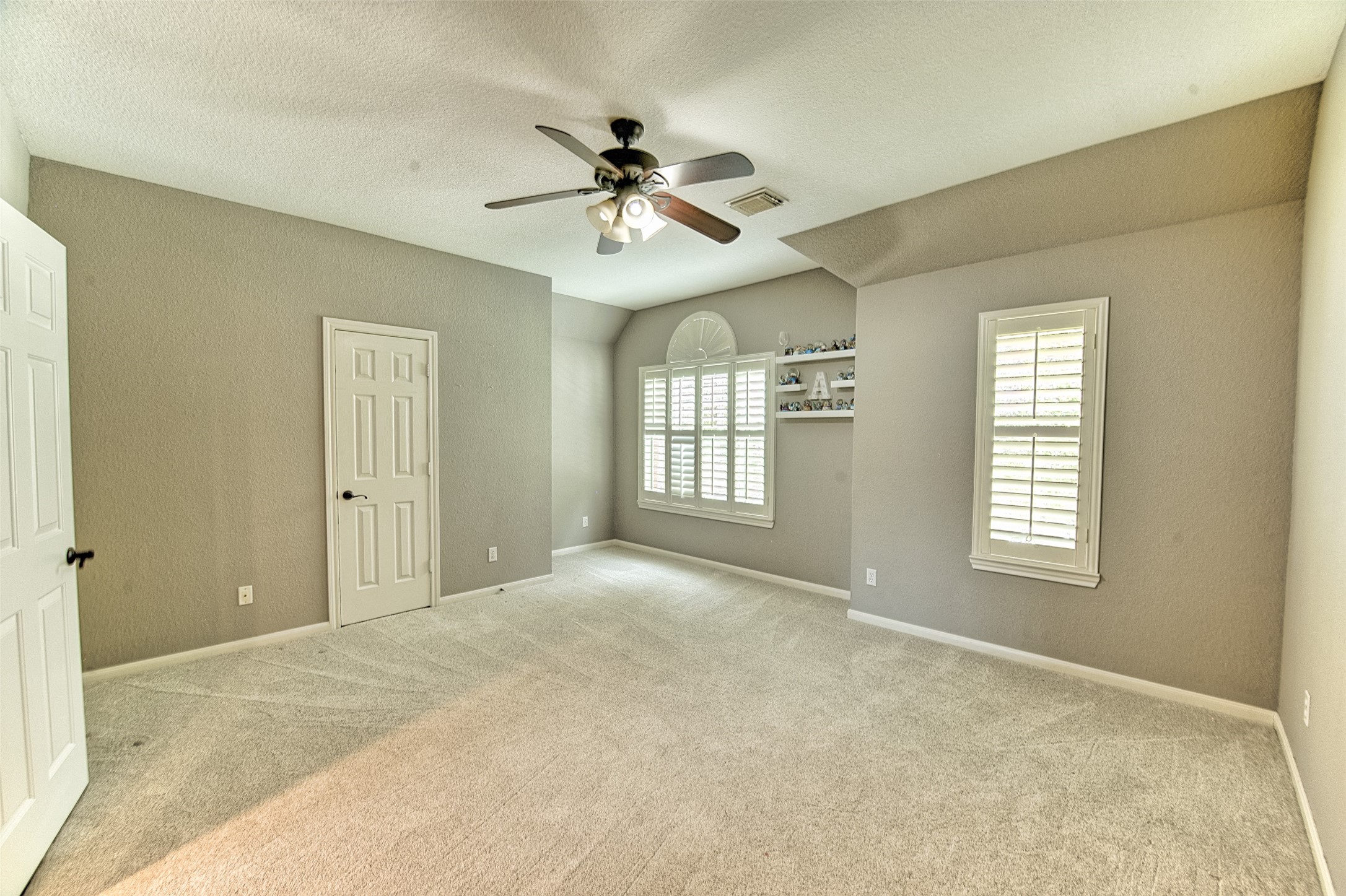 13422 General Gresham Lane Property Photo 25