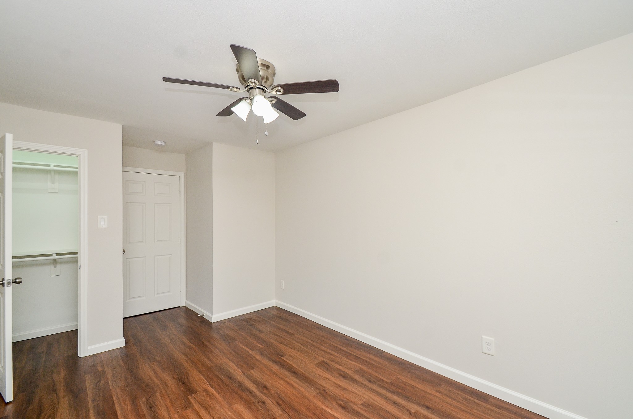 6425 Sidney Street Property Photo 13