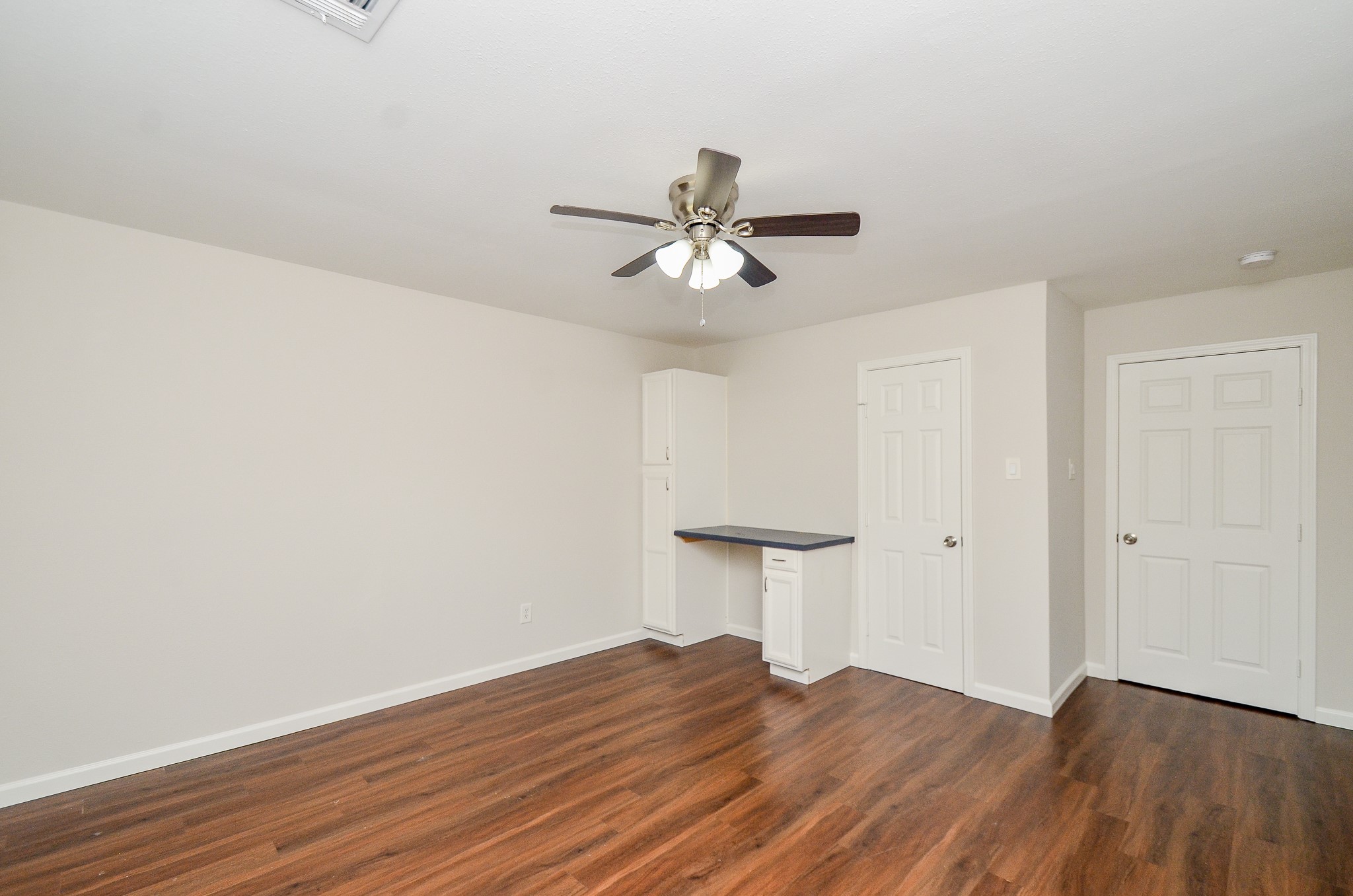 6425 Sidney Street Property Photo 15