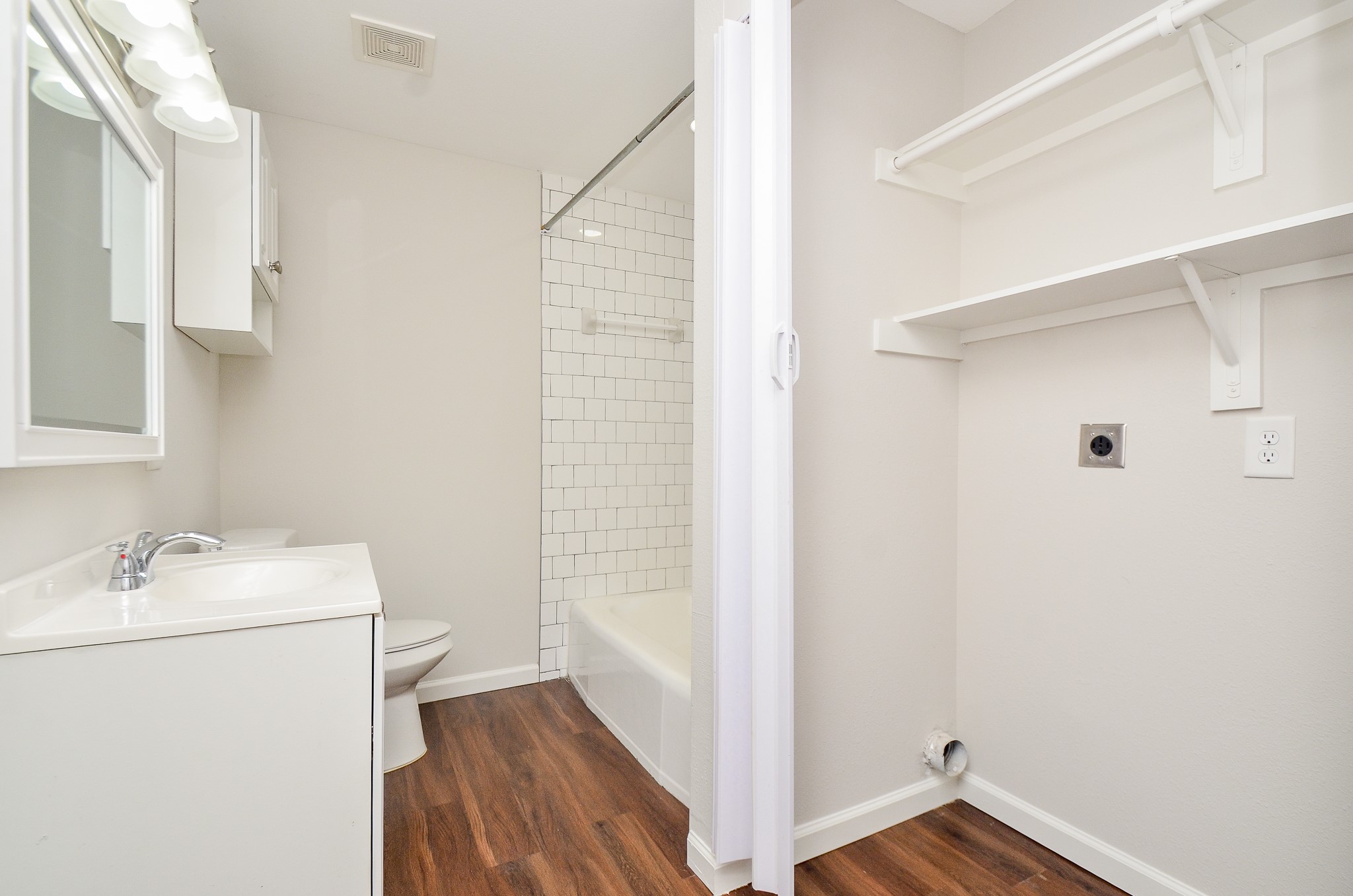 6425 Sidney Street Property Photo 22