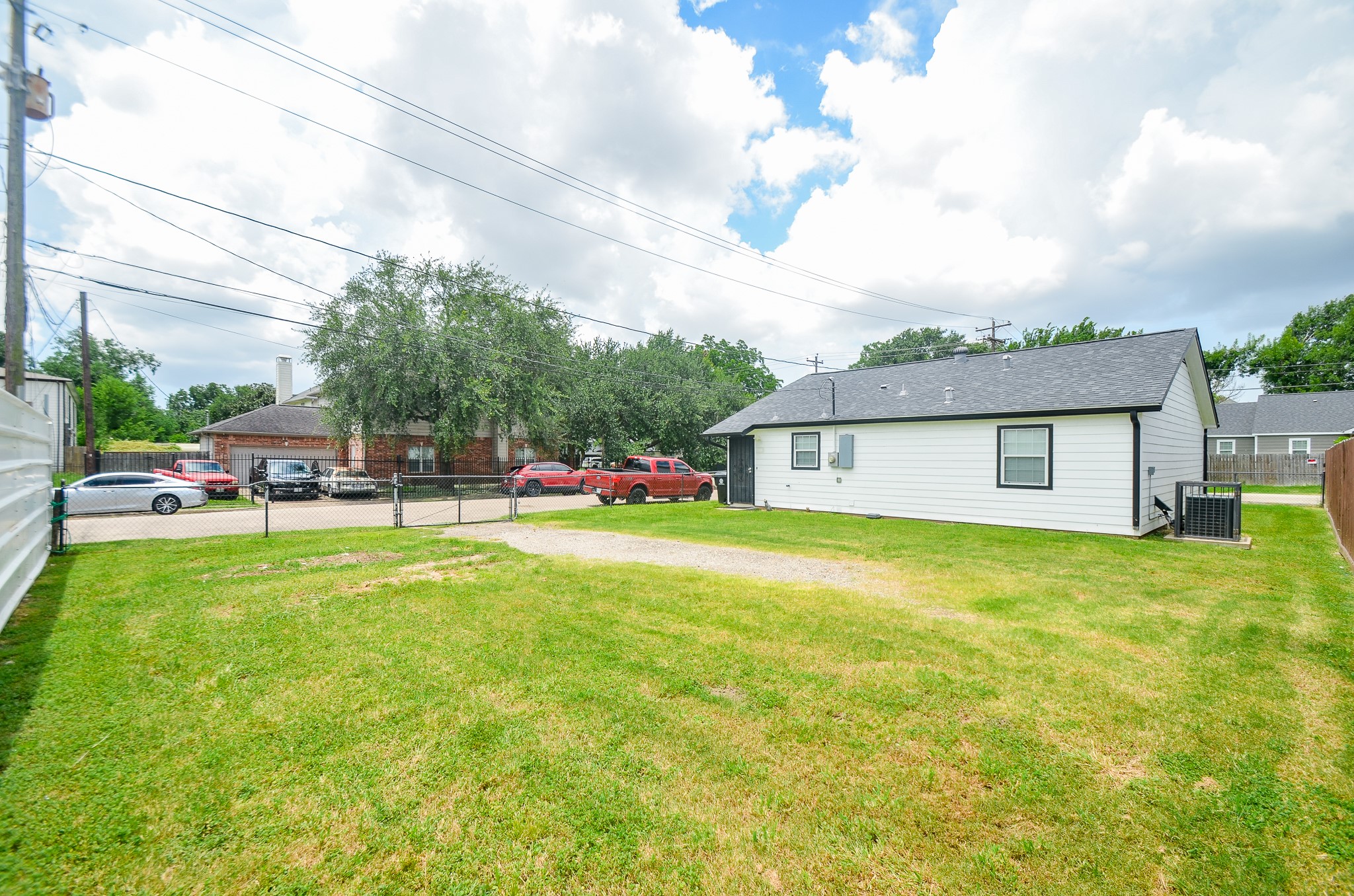 6425 Sidney Street Property Photo 28