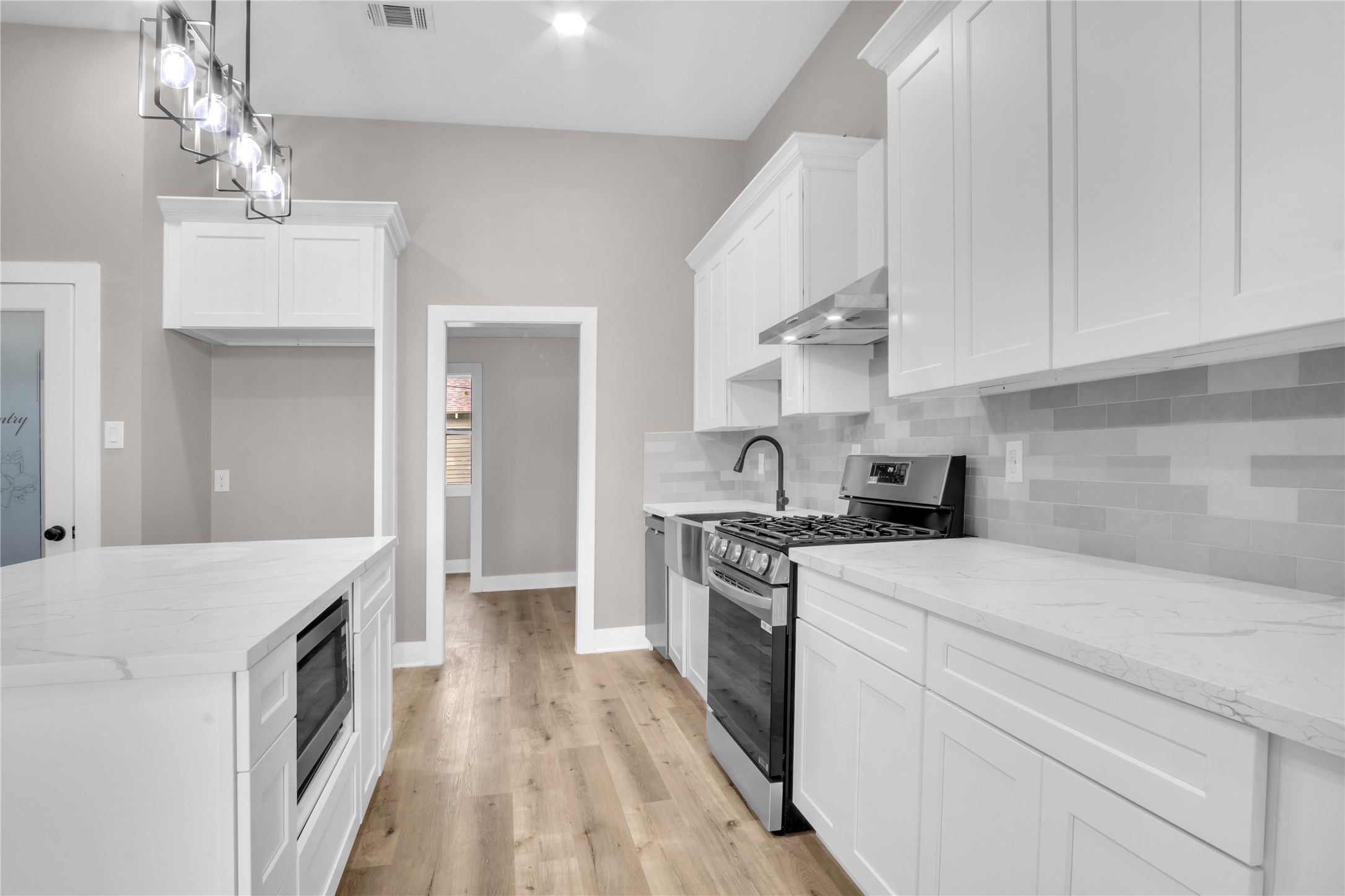 614 11th Street Property Photo 13