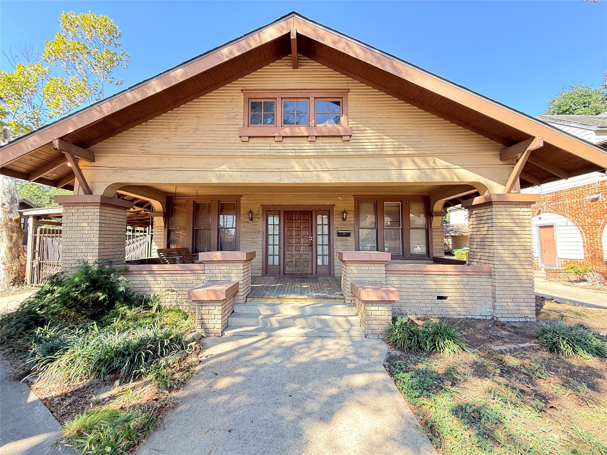 4418 Stanford Street Property Photo 1
