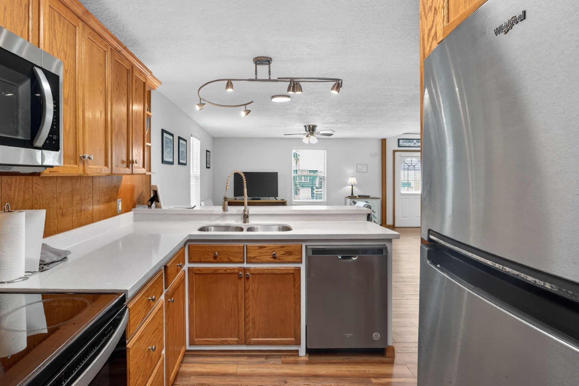 16618 Bermuda Way Property Photo 4