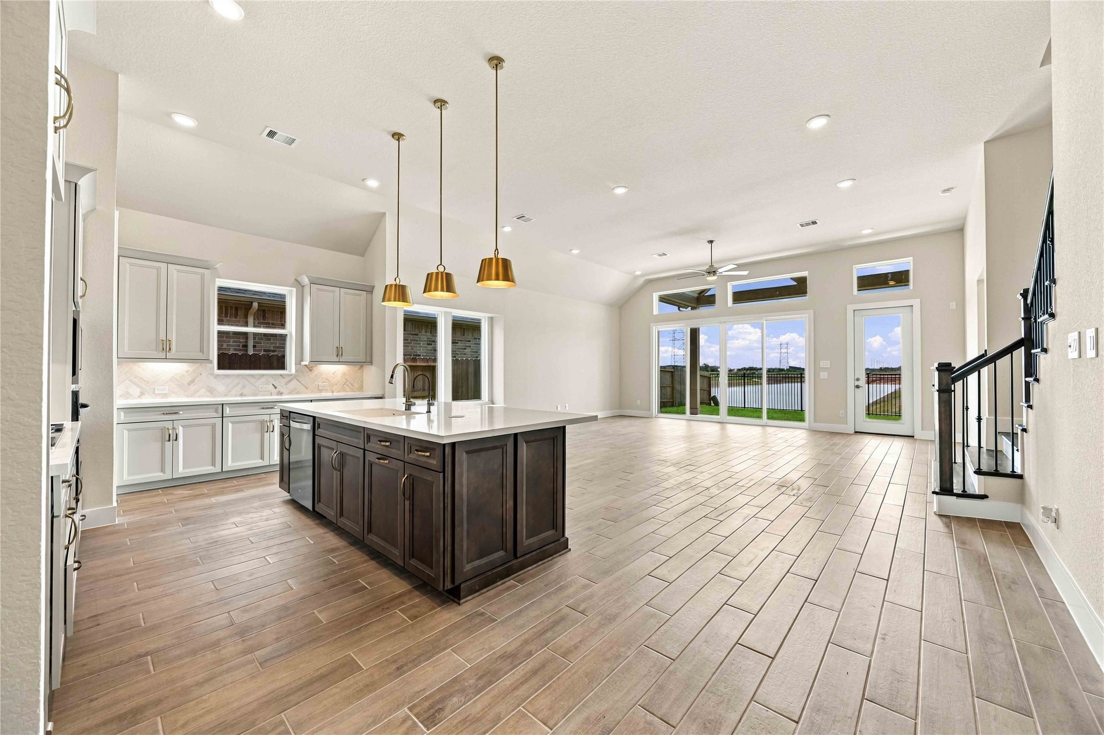 2922 Coastal Sage Lane Property Photo 13