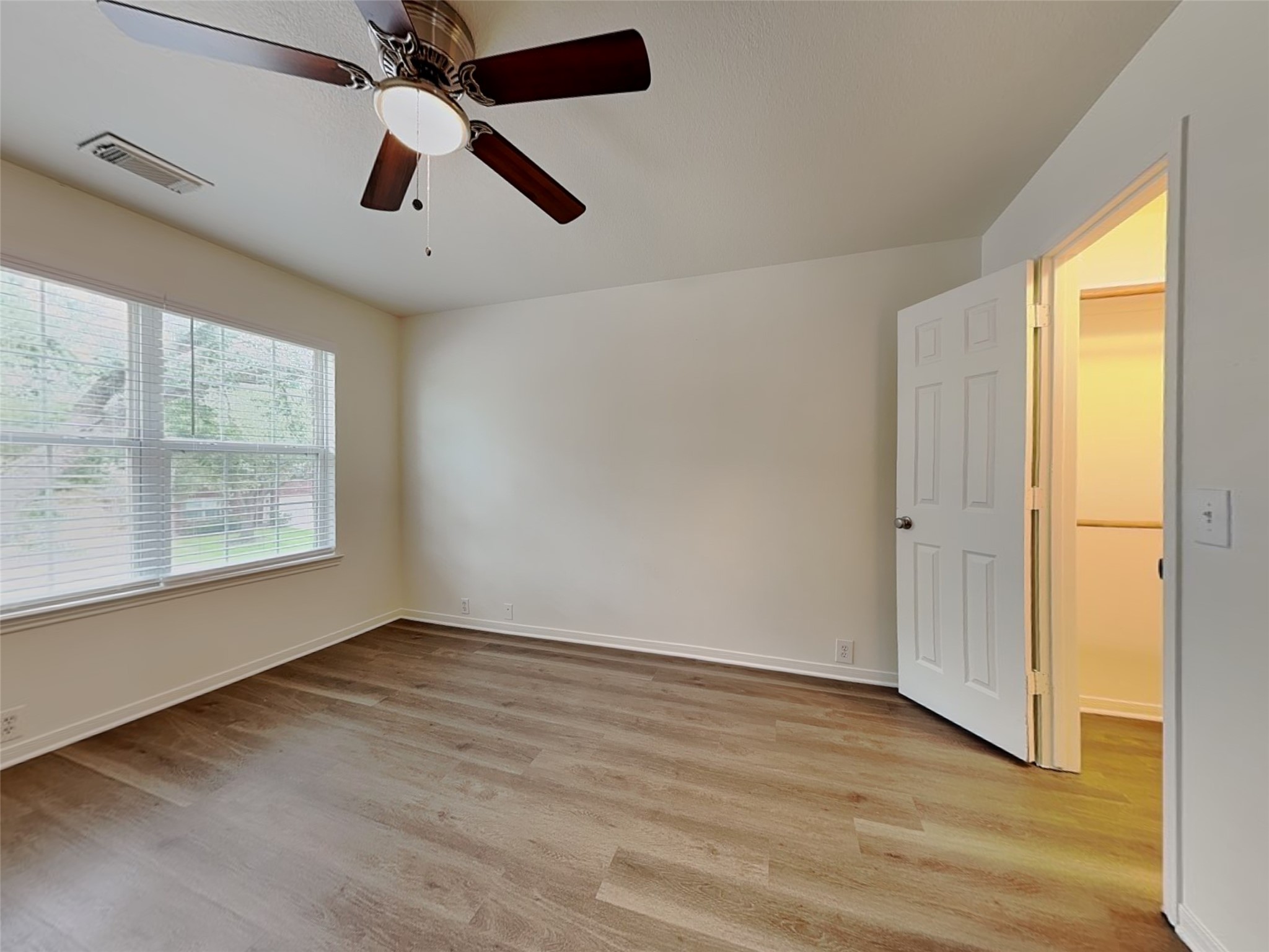 11806 Skydale Drive Property Photo 18