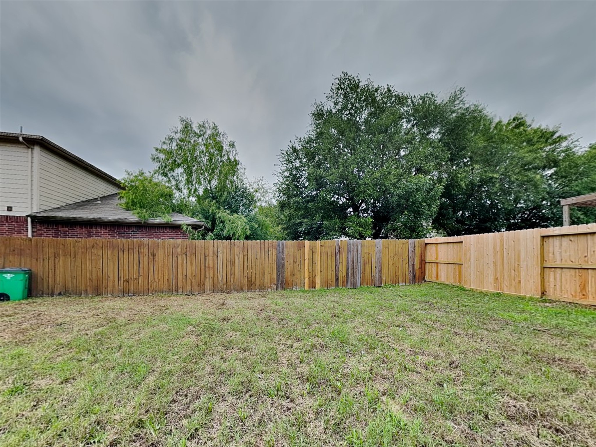 11806 Skydale Drive Property Photo 22