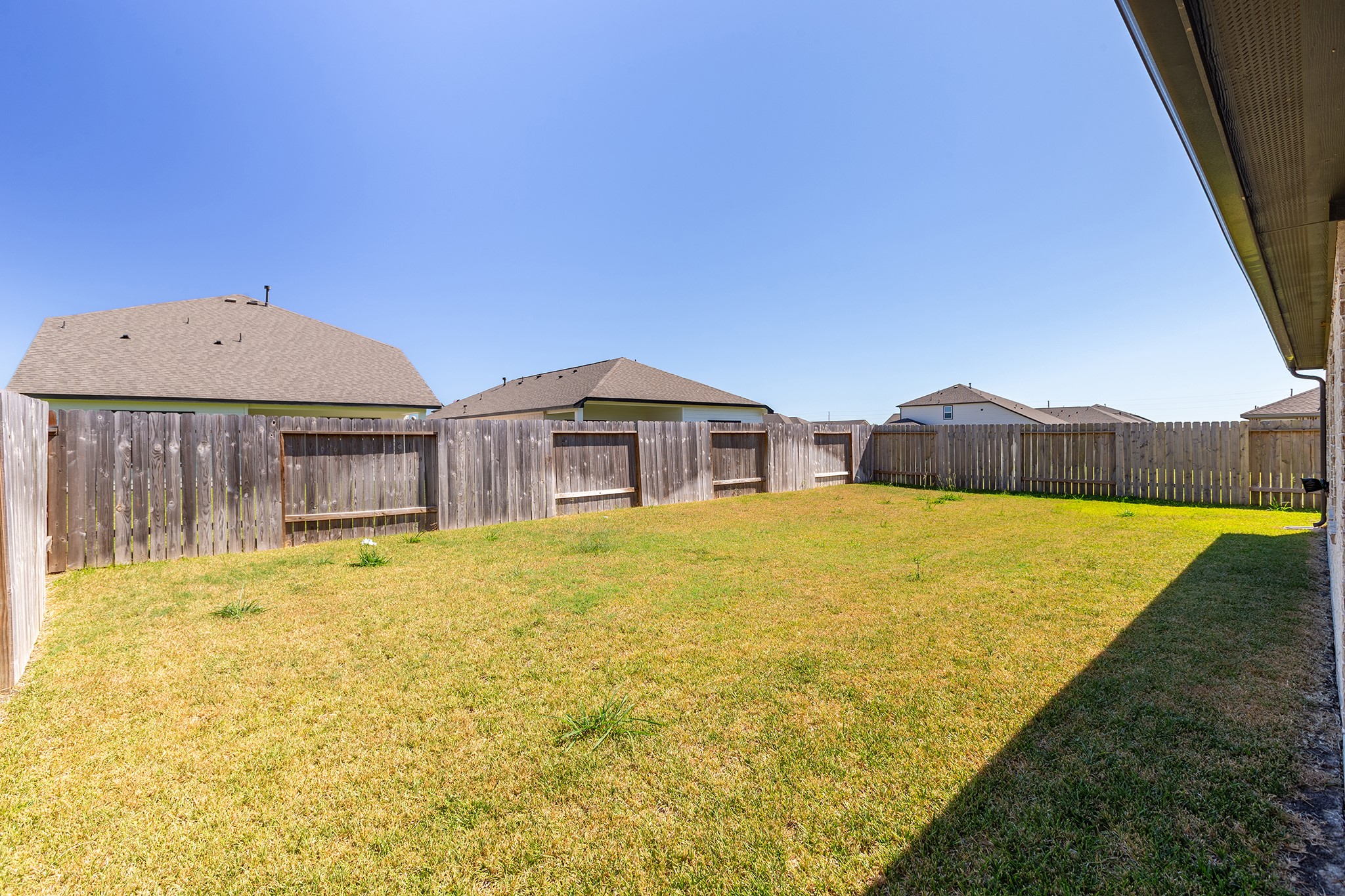 933 Neches Lane Property Photo 27