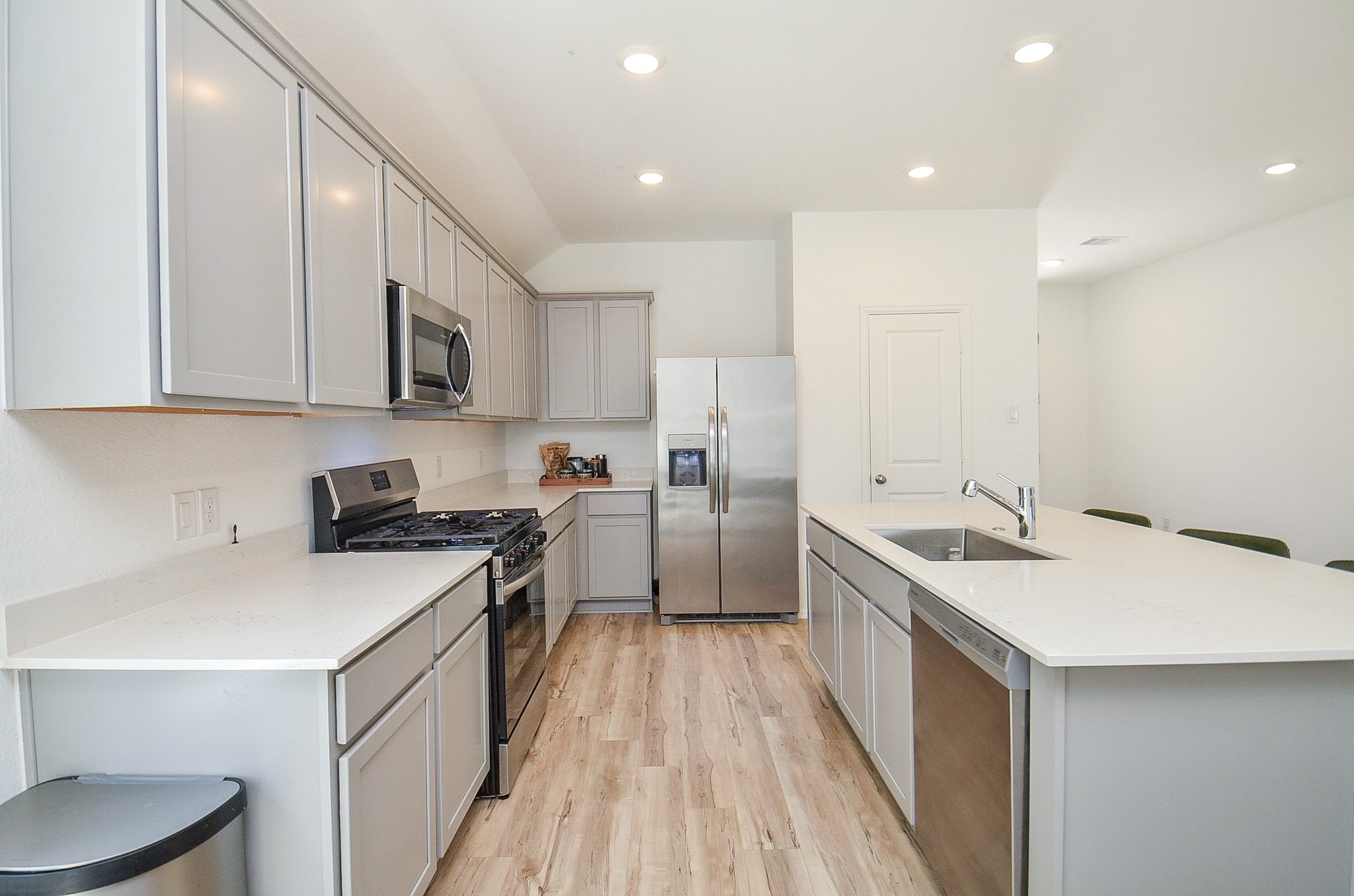 5118 Winslow Grove Drive Property Photo 14