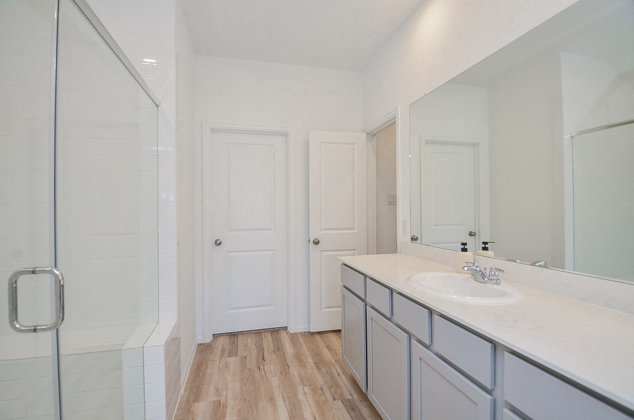 5118 Winslow Grove Drive Property Photo 23
